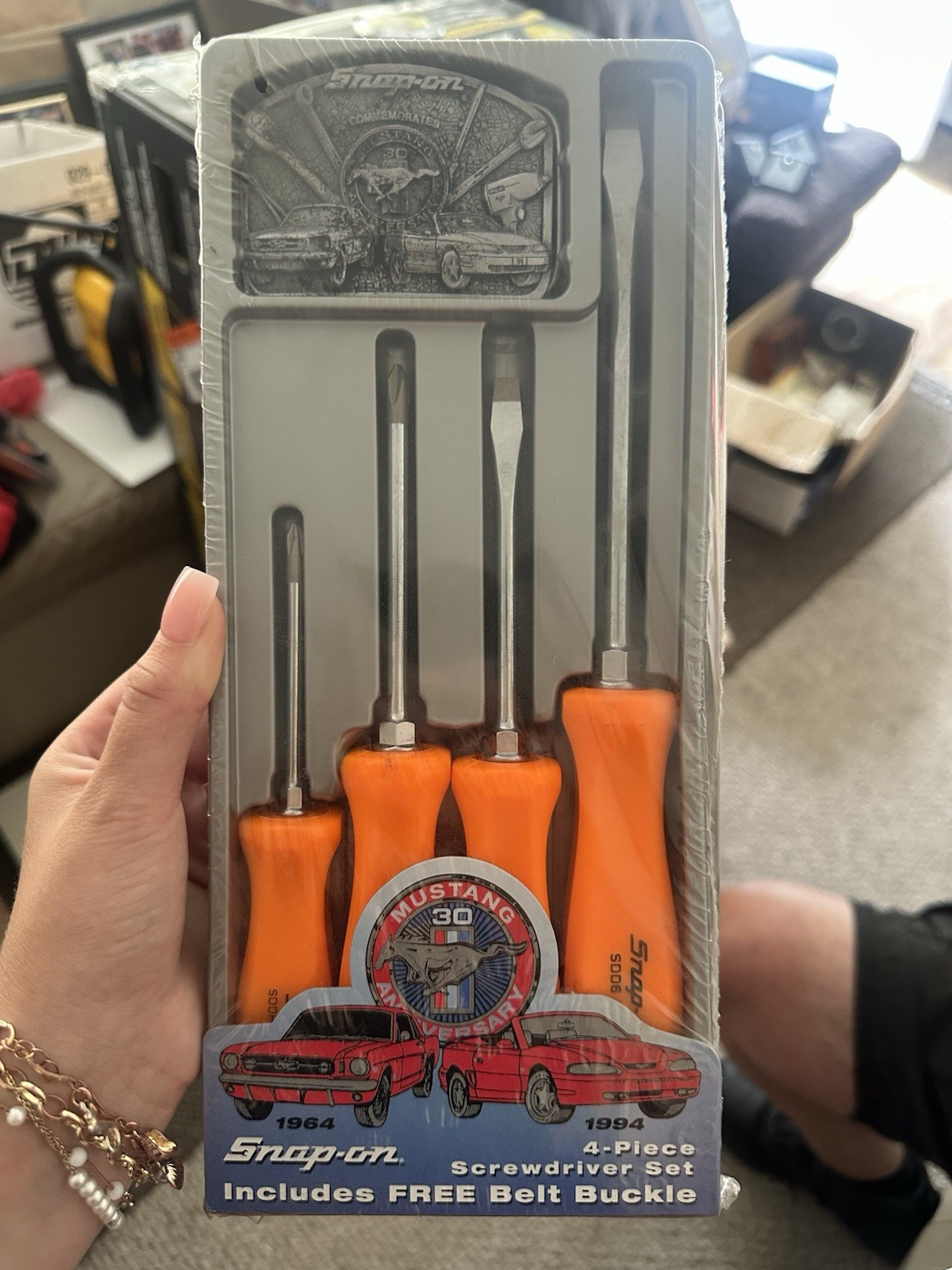 Snap on mustang 30th anniversary 4 piece screwdriver set and belt buckle