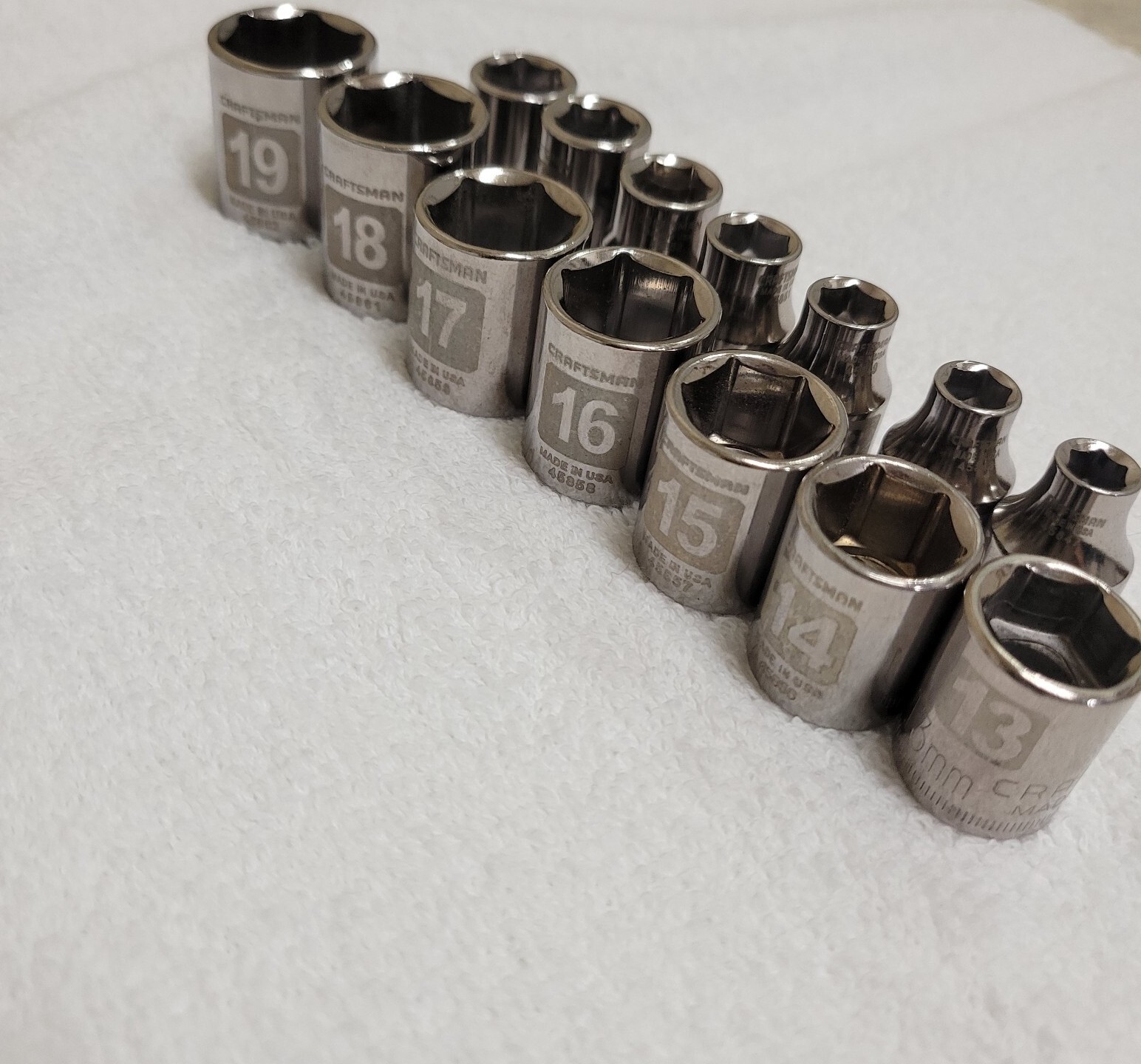 Craftsman 3/8″ Dr Metric Shallow Socket Set laser-etched 6-Point 14-pcs 6mm-19mm