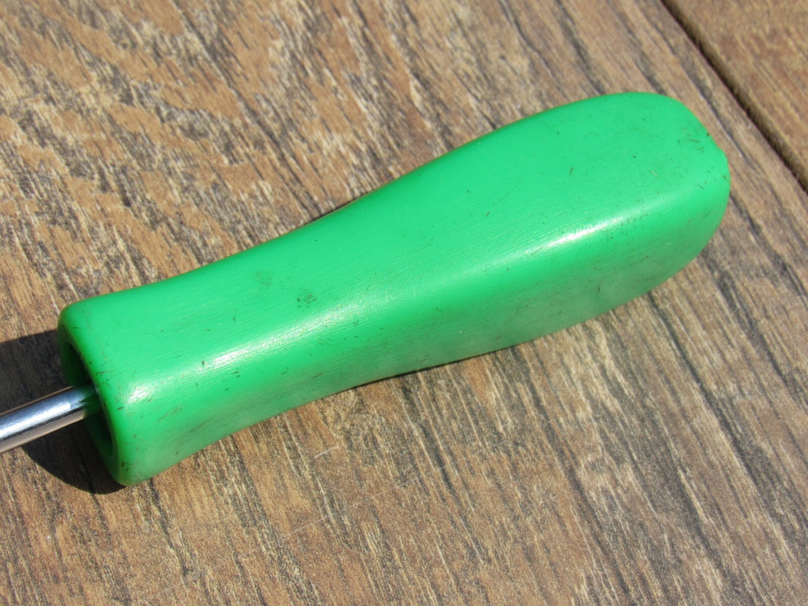 MATCO FLAT TIP STRAGHT 6 3/4″ BLADE SLOTED GREEN HANDLE SCREWDRIVER 10 1/4″ OAL