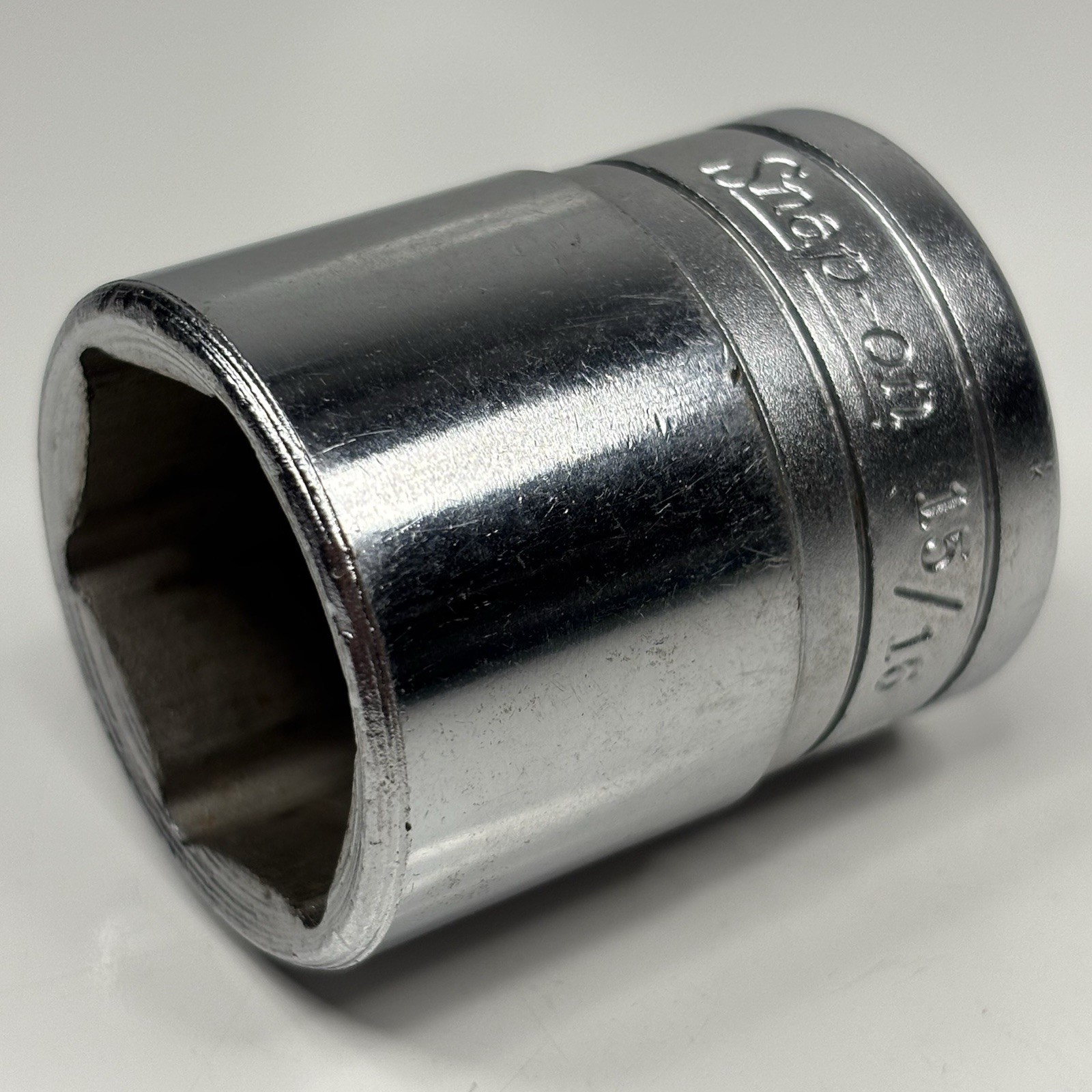 Snap On Tools TW301 1/2 Dr 6Pt SAE 15/16 Flank Dr Shallow Socket VTG 1983 USA