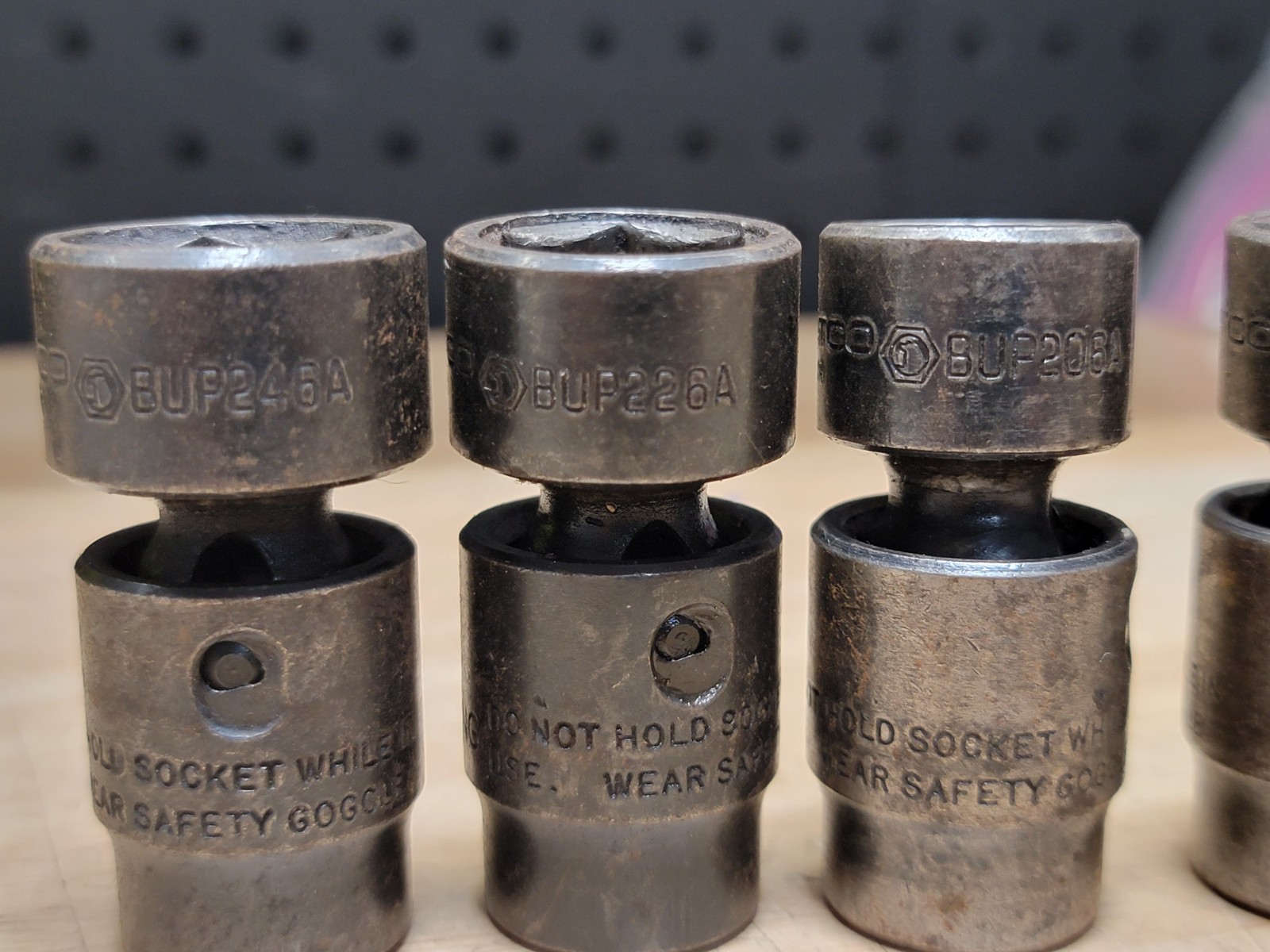 Matco SAE Universal Swivel Impact Socket 7pcs. Set 3/8″ Drive 6 Point