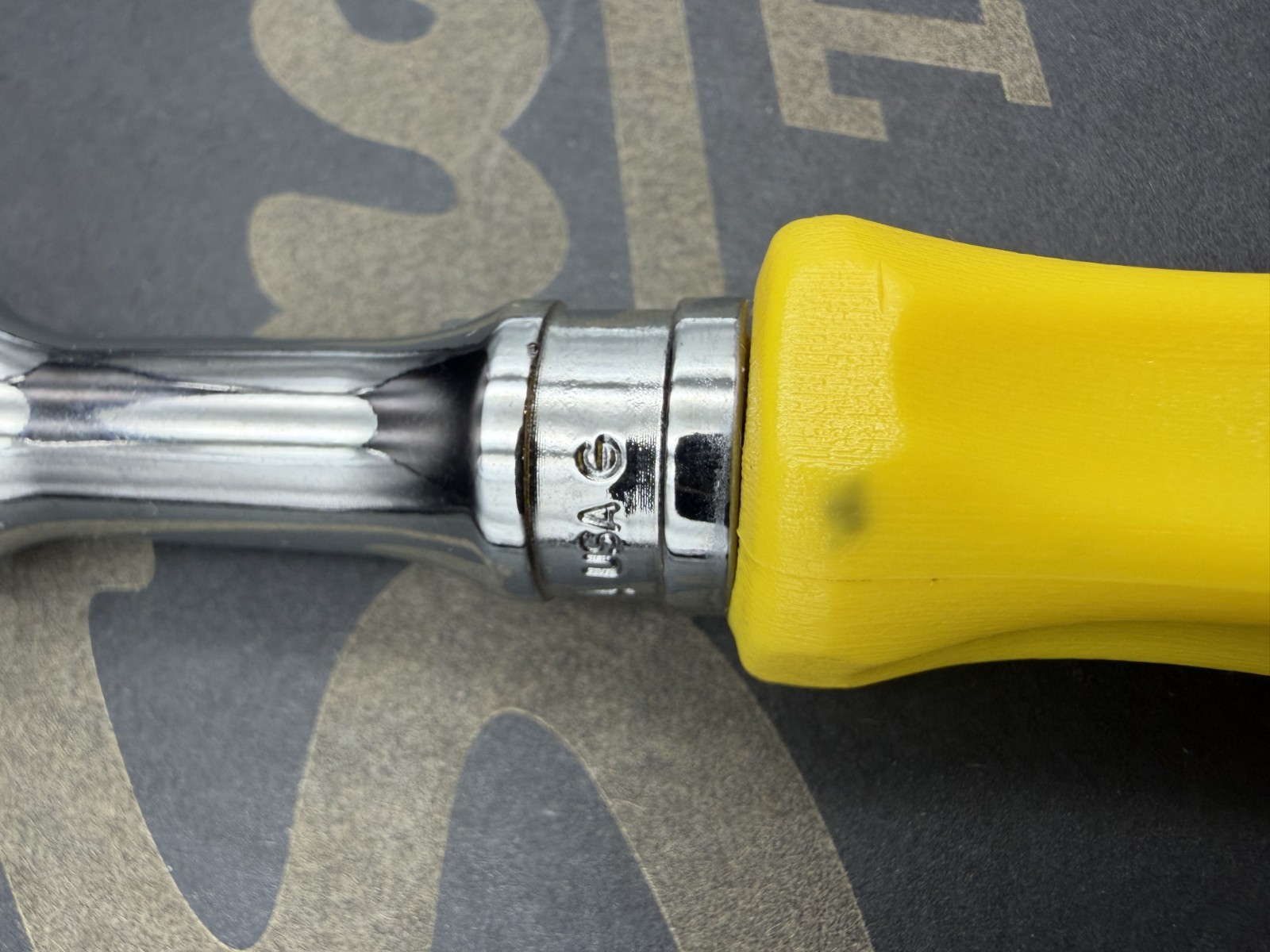 Snap-on FHFD80A 3/8″ Drive Classic Yellow Hard Handle Flex Head Ratchet [Mint]