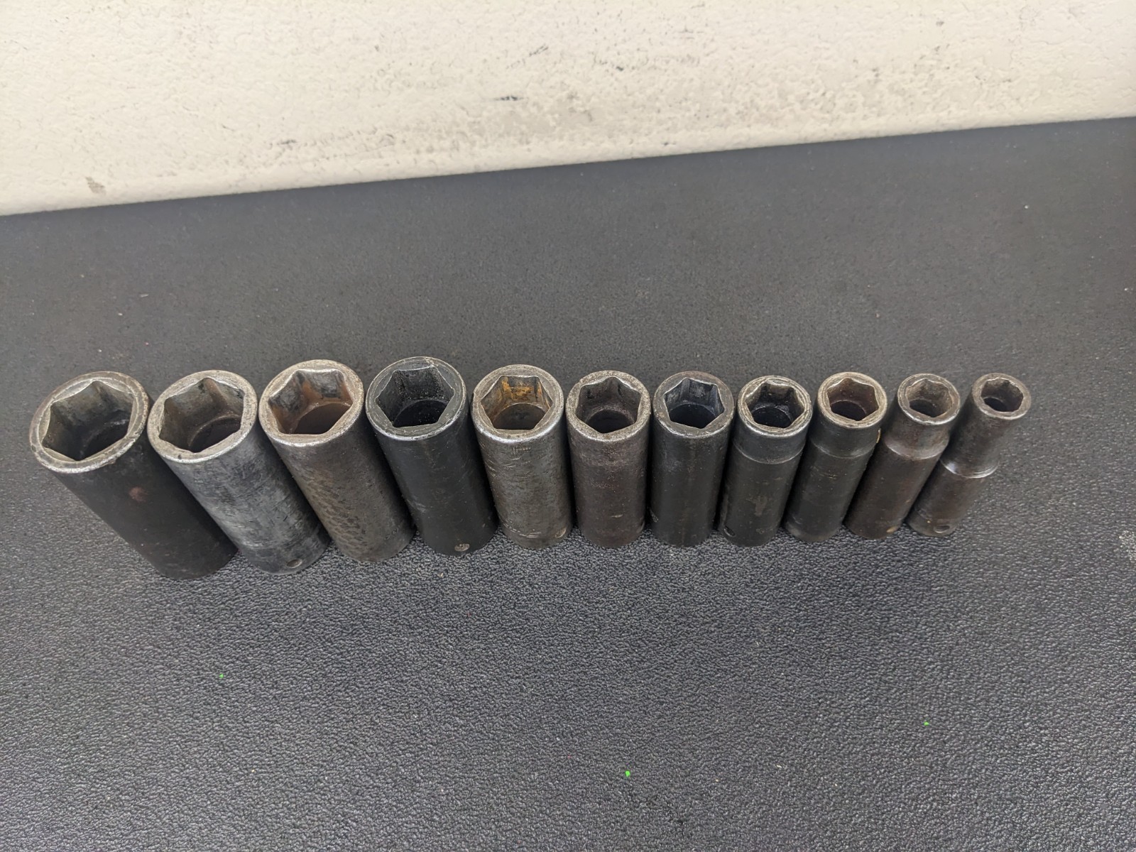 #as294 Snap On SIM 1/2″ Drive 7/16″ 1-1/16″ SAE Deep 6 Point Impact Socket Set