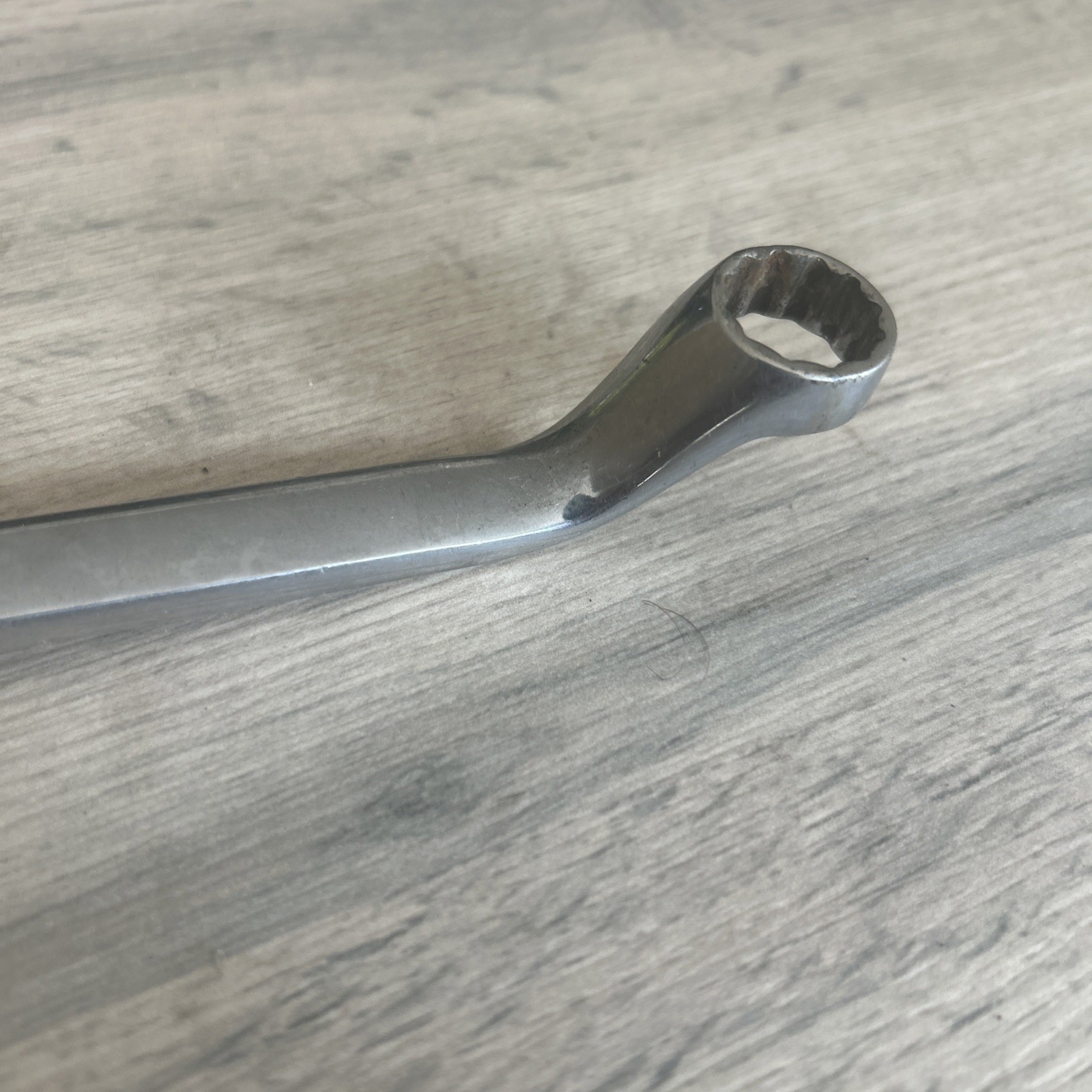 Snap On 13mm-15mm 12-Point Metric 60° Deep Offset Box Wrench XOM1315