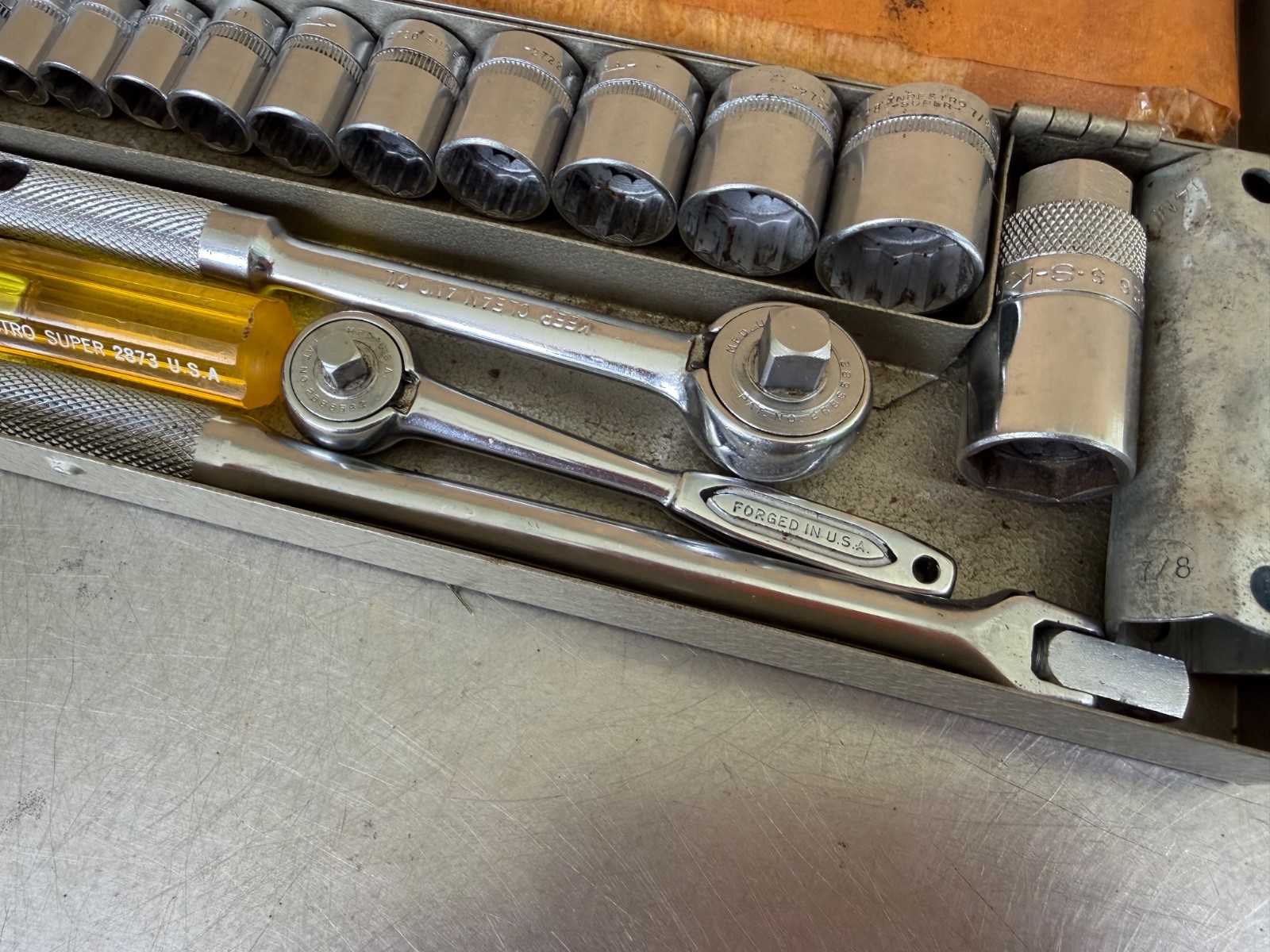 Vintage Indestro Tools USA Drive Socket Set G-20