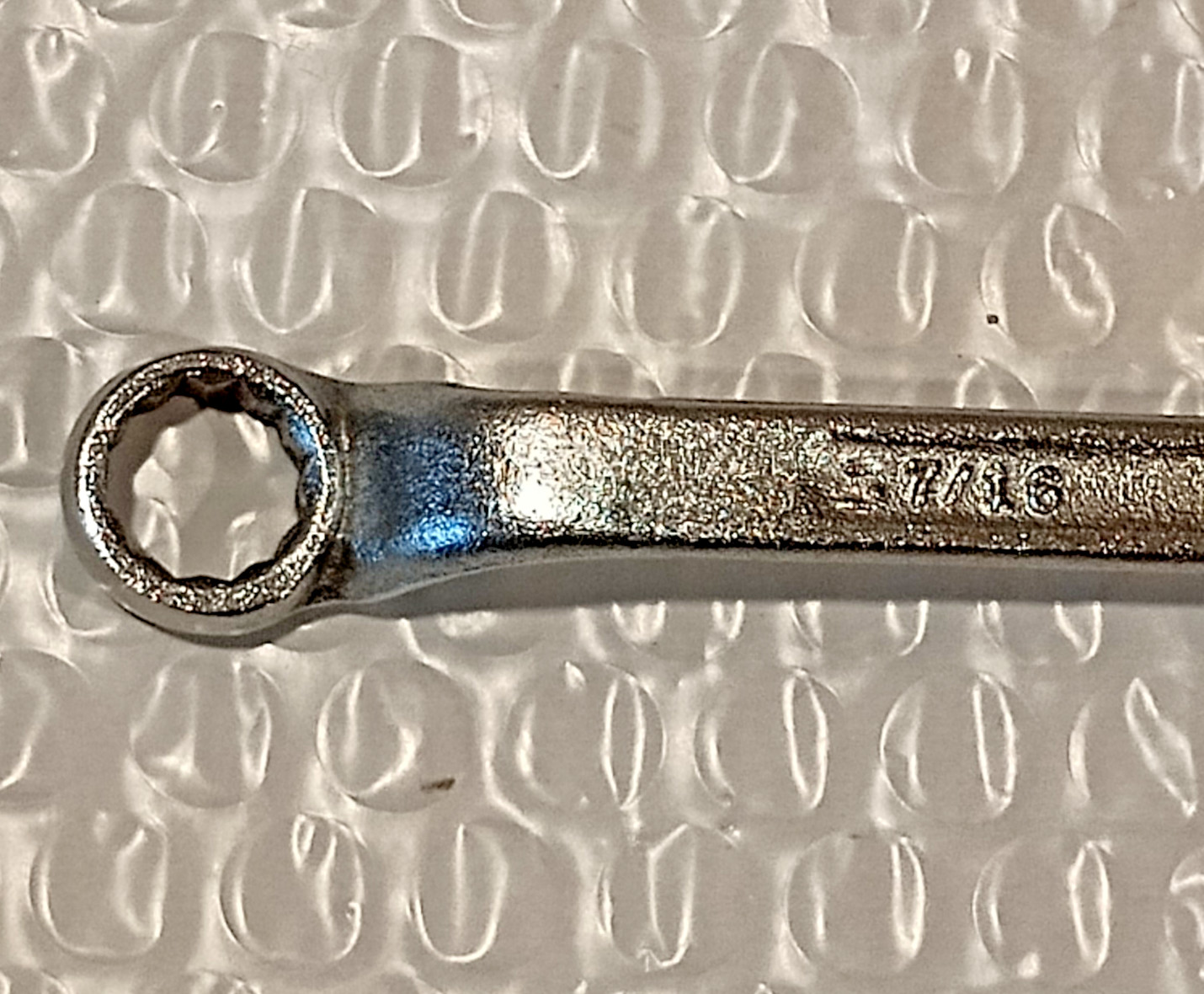 3/8 x 7/16″ DOUBLE BOX WRENCH, 6.8″ LONG, OFFSET, 12 POINT, UNBRANDED.