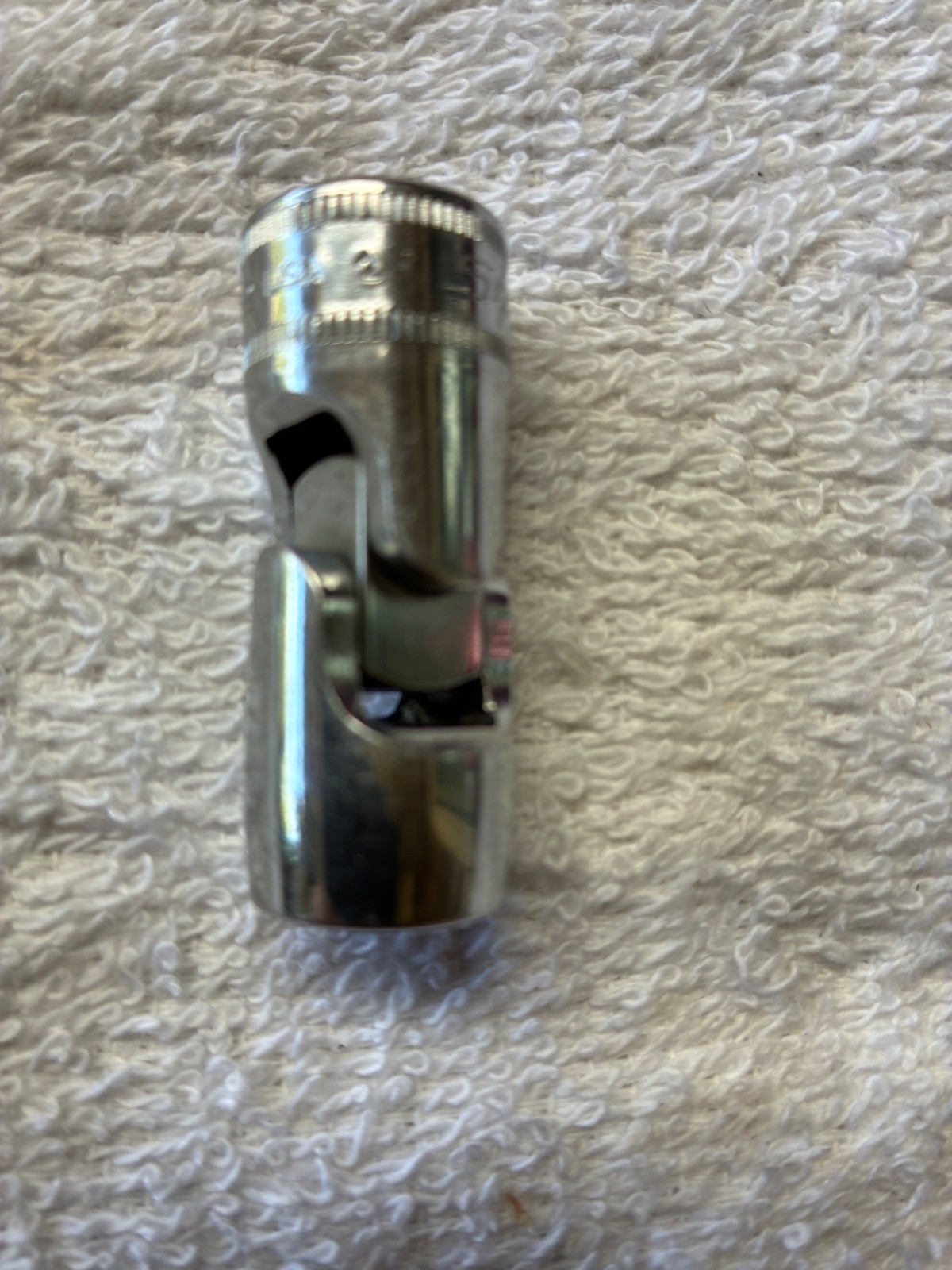 Snap On Tools USA 3/8 Drive Metric 12mm Shallow Universal 6pt Flex Socket