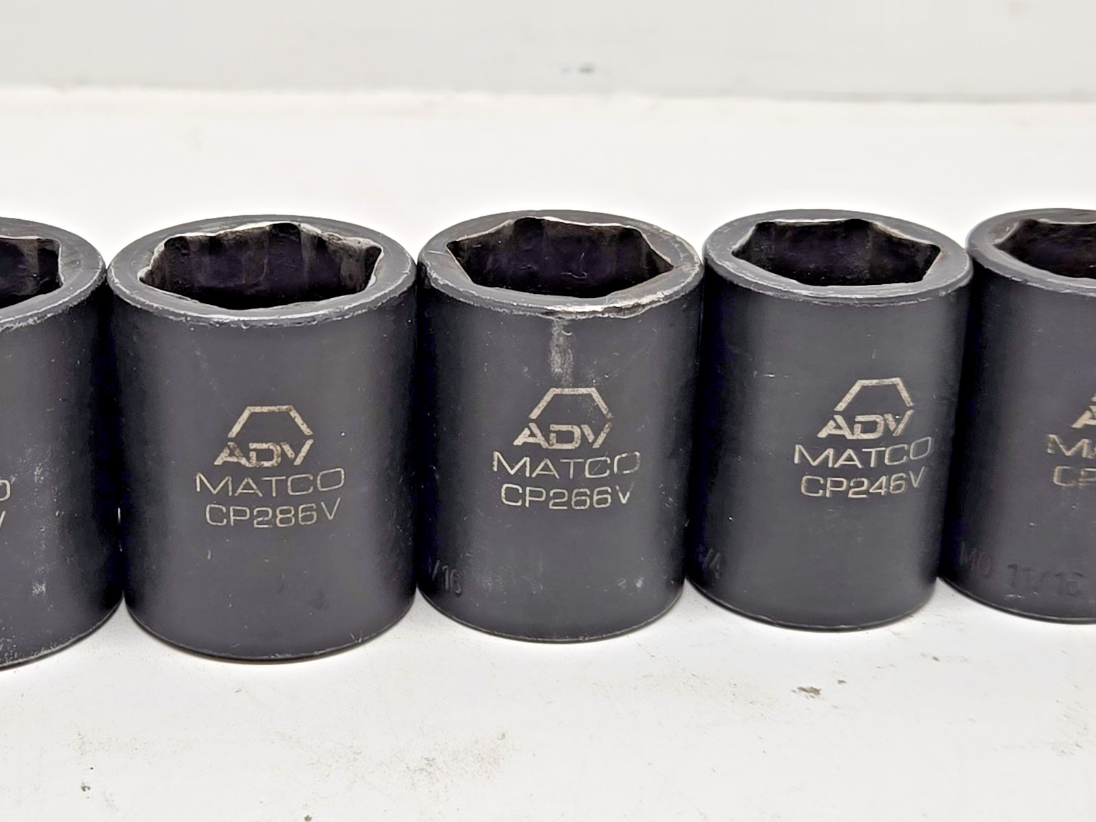 MATCO ADV 11pc. 1/2″ Dr SAE 6 Pt Shallow Impact Socket Set