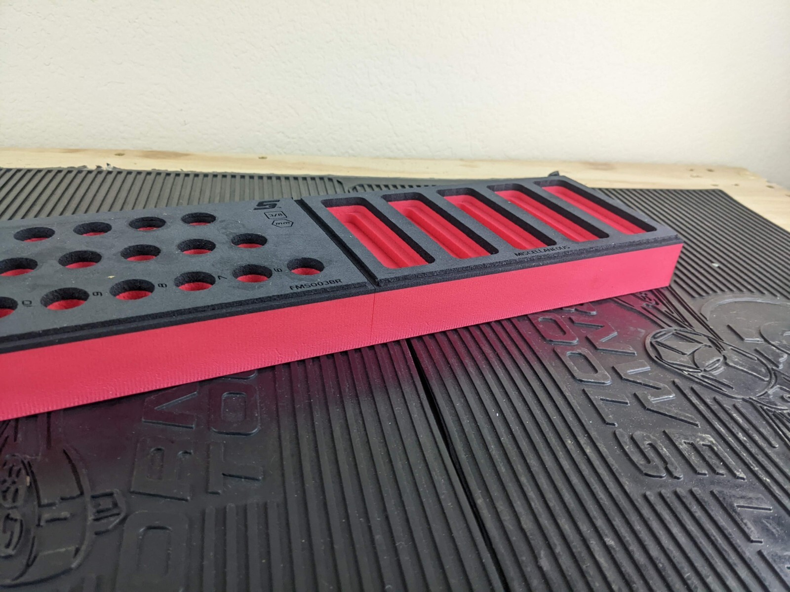#as833 Snap-on RED FOAM ORGANIZER for 45pc 3/8″ Drive Metric Socket Set FMS003BR