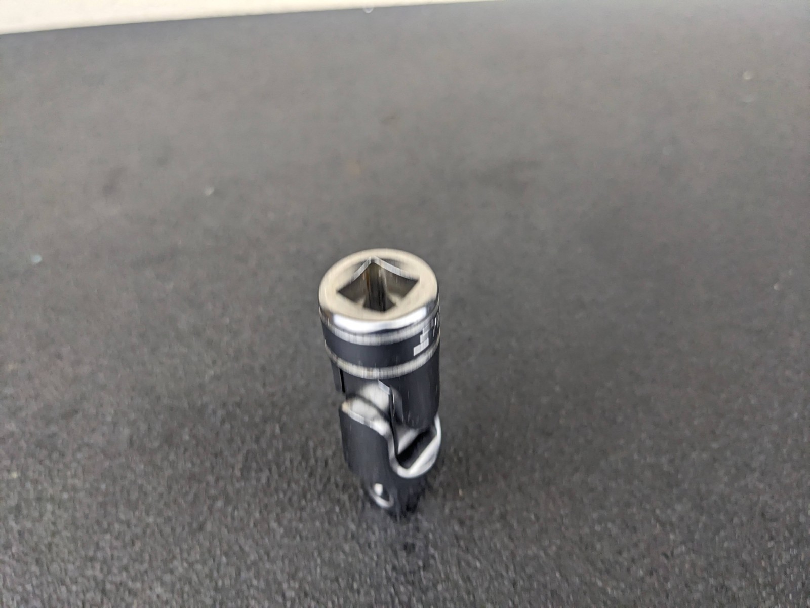 #bl212 Snap-On Tools NEW FU8A 3/8″ Drive 2-1/16″ Friction Ball Universal Joint