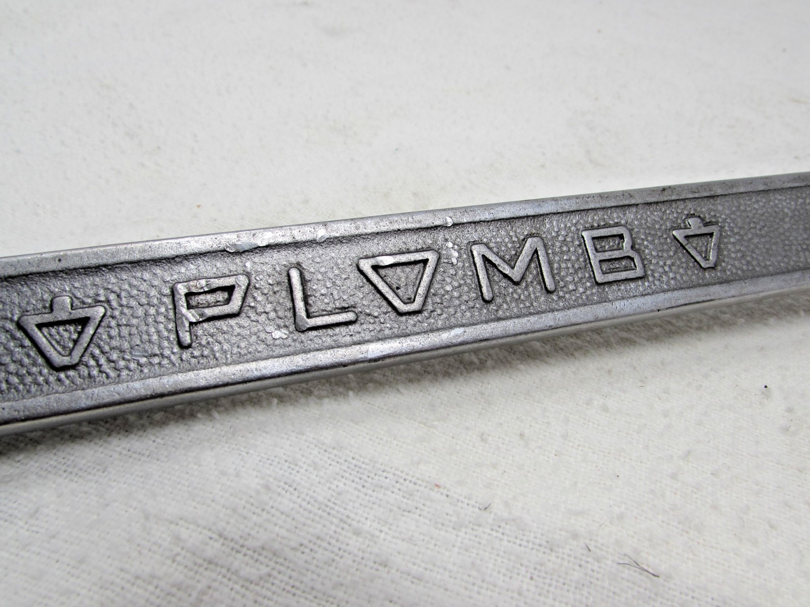 Vintage Plomb Plvmb 1 7/16 Inch Pebble Finish 1246 19-Inch-Long Combo Wrench