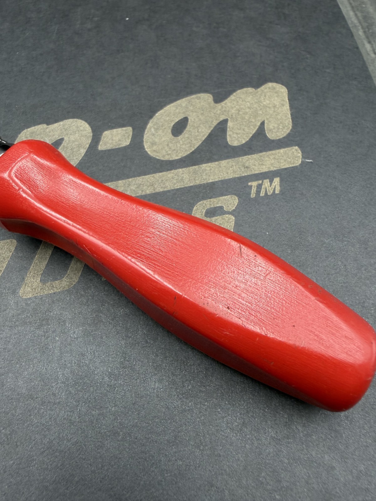 Snap-on FHD80 NON-USA Stamped Head Red 3/8″ Dr Hard Grip Ratchet [Used]