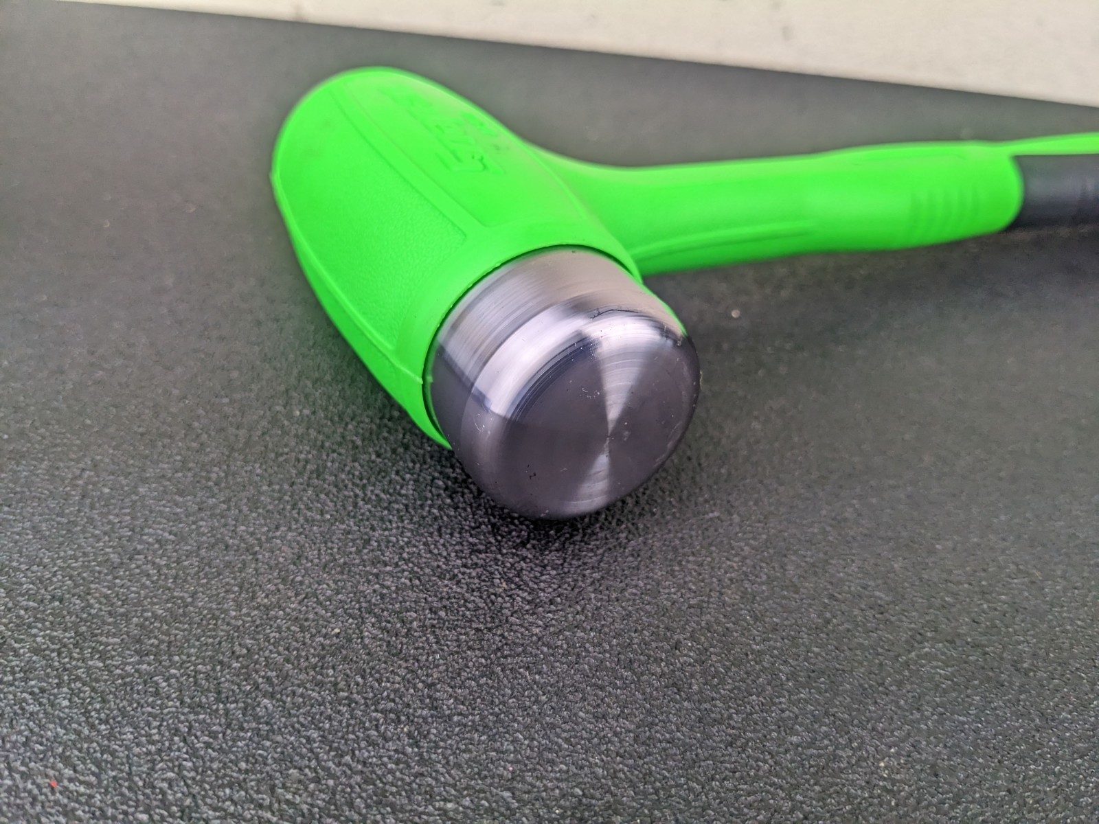 #bk706 Snap-On Tools 32oz Ball Peen Soft Grip Dead Blow Hammer Green HBBD32 900g