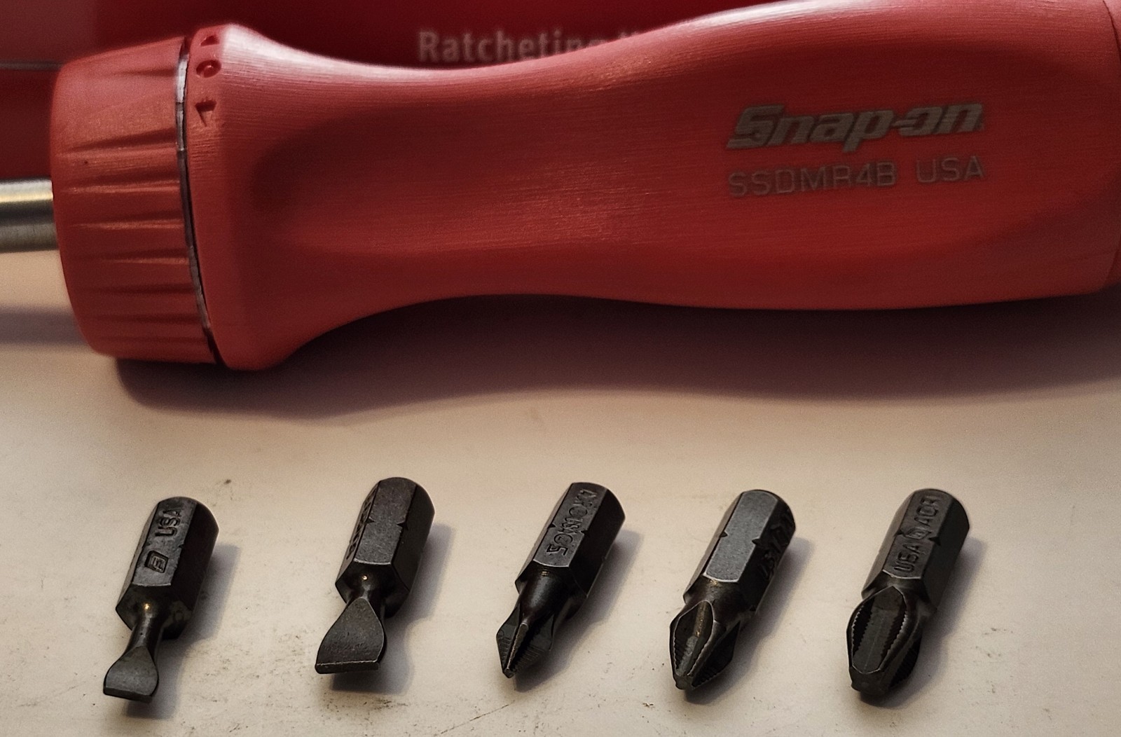 Snap-on Tools USA NEW RED Hard Handle Ratcheting Screwdriver SSDMR4B 🇺🇸