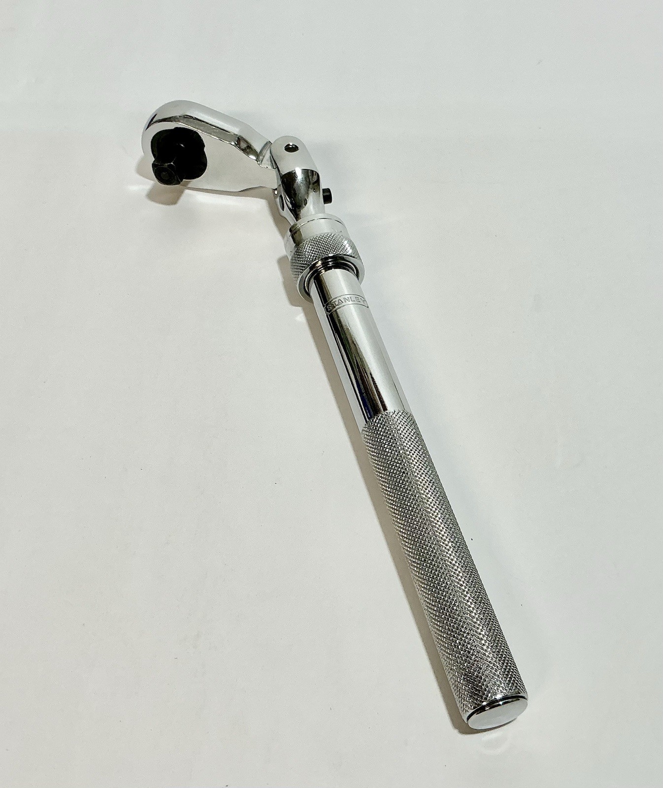 Stanley 3/8″-Drive Flex-Head Extendable Ratchet Handle 7-85-782