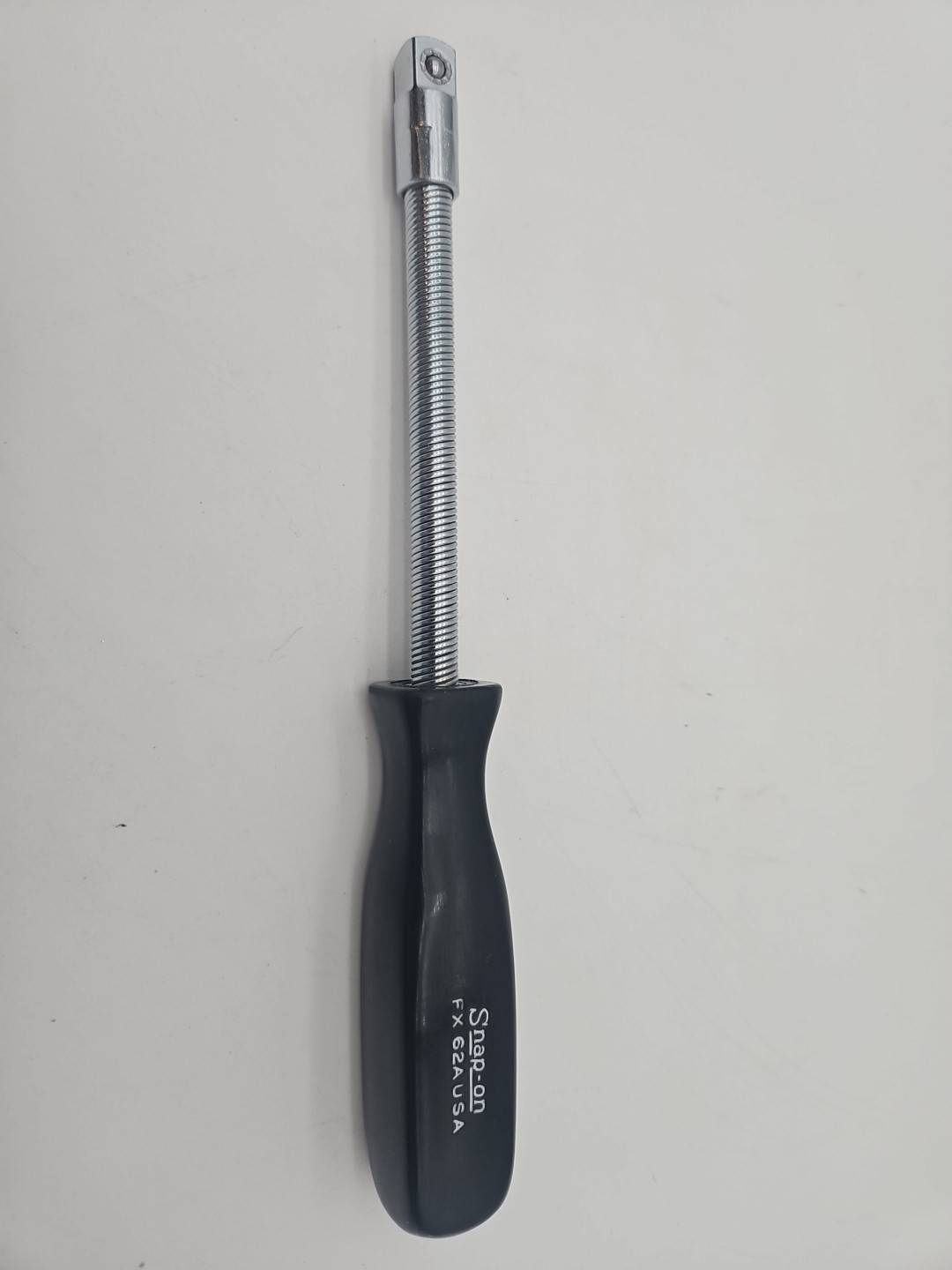 Snap On 3/8″ Drive 9″ Long Flexible Shaft Socket Driver Black Hard Handle FX62A