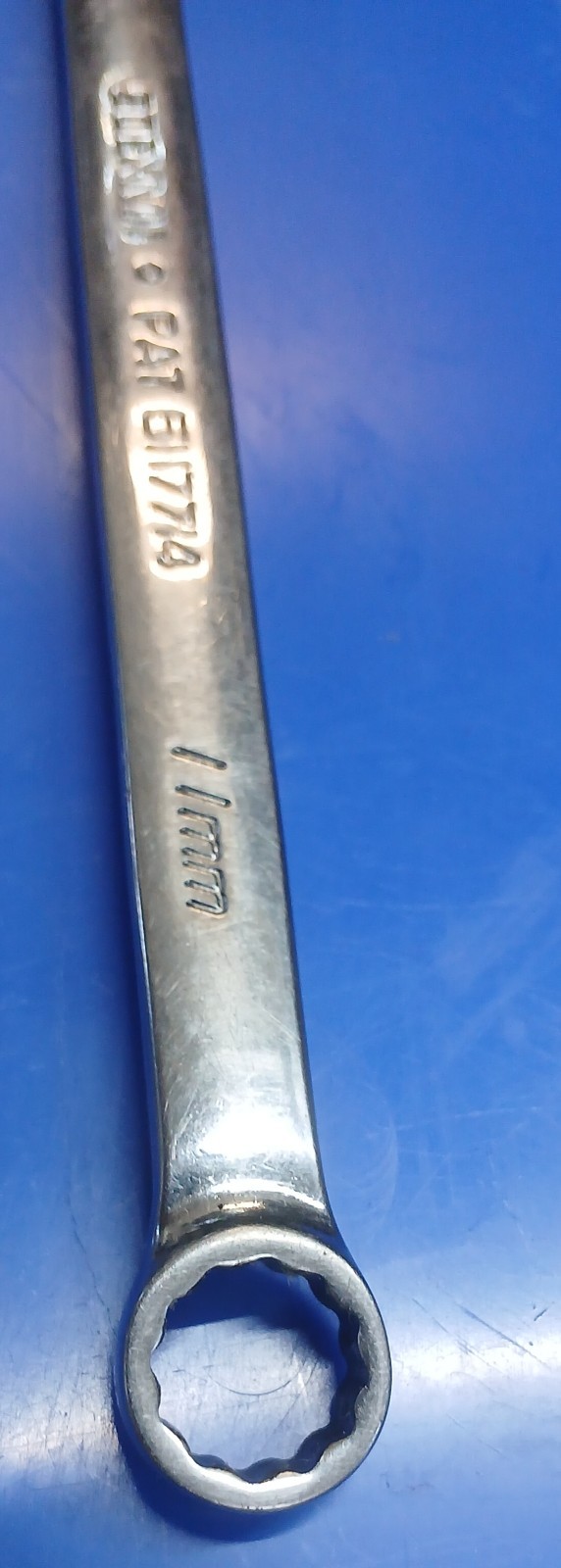 Snap On SOEXM11 – 11mm Standard Handle Flank Drive Plus 12Pt Combination Wrench