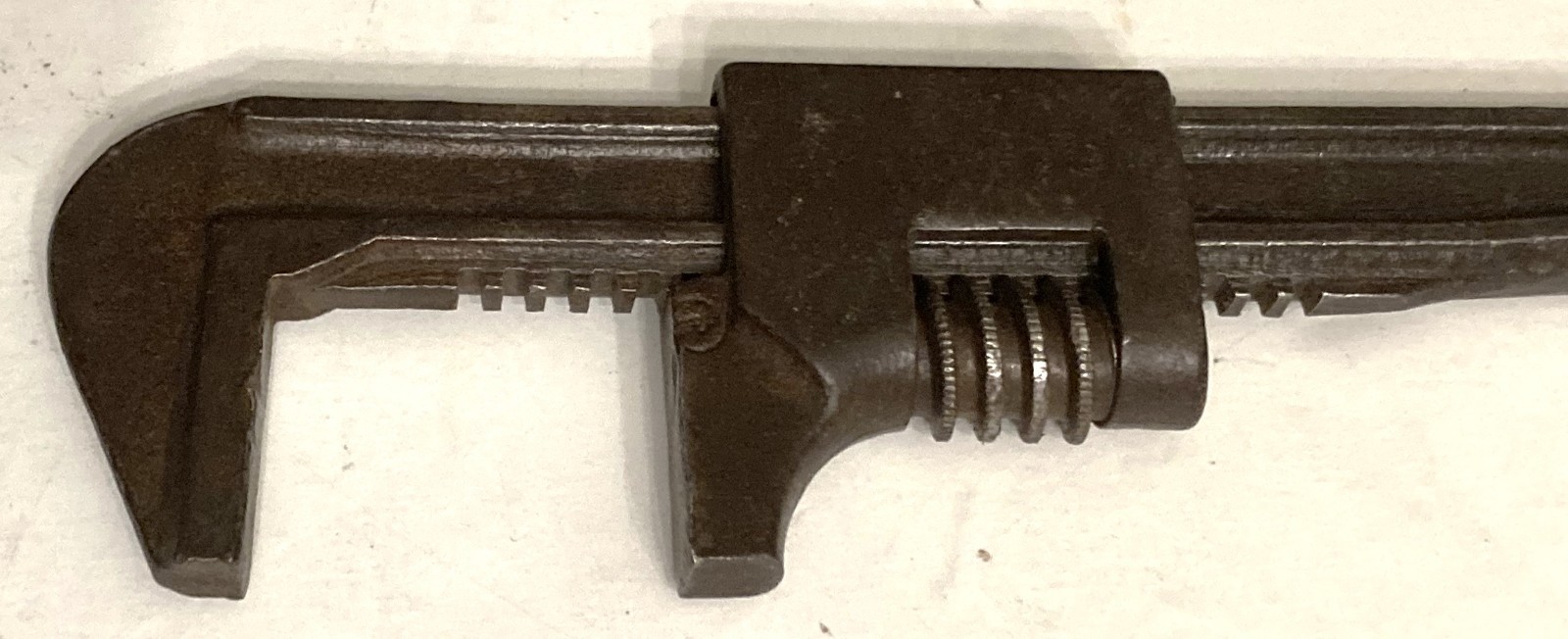 EARLY 1900’s 9-in. MONKEY WRENCH MARKED ‘AUTO’ – MADE BY THE AUTO WRENCH CO.