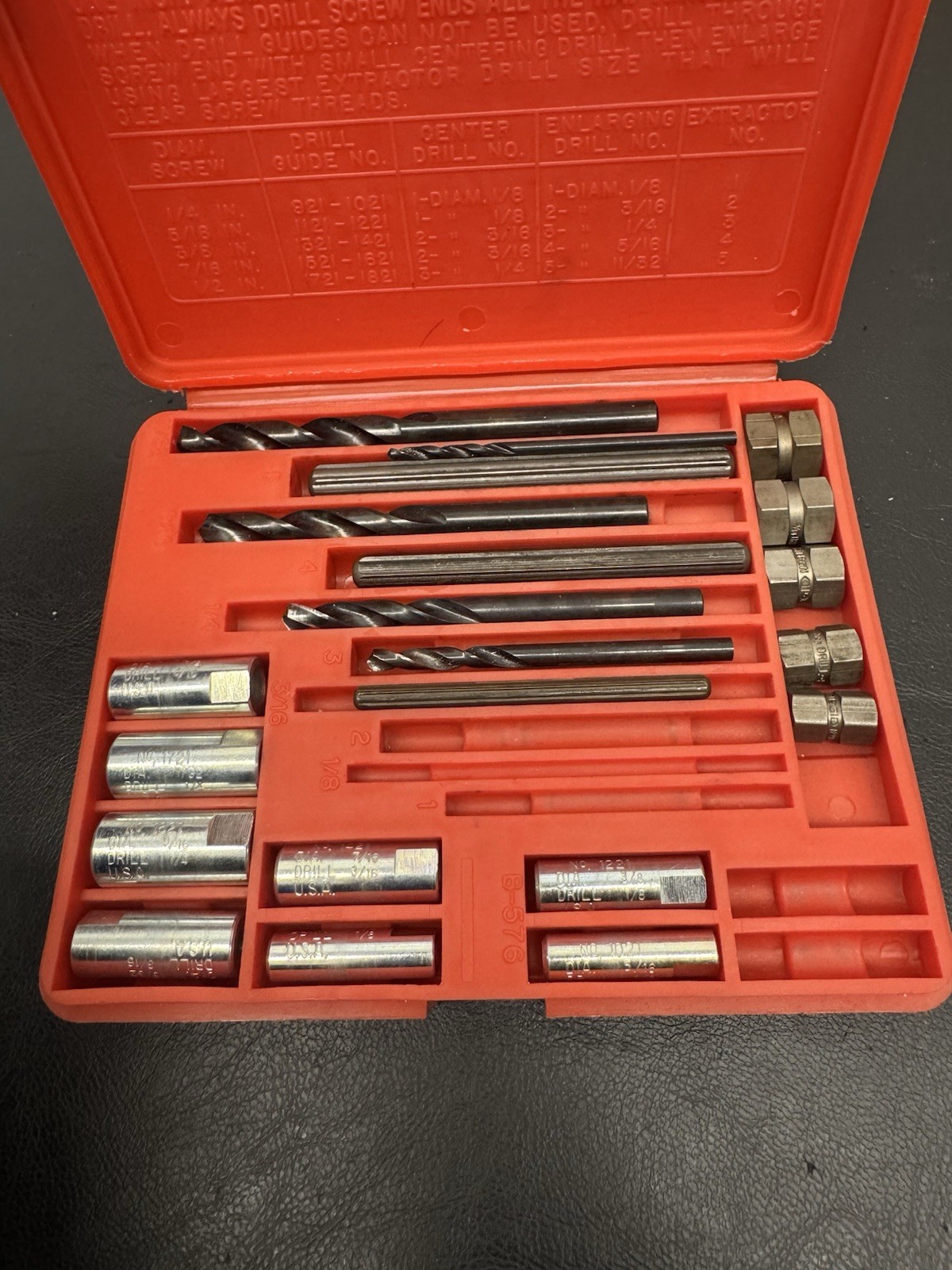 Blue Point Screw Extractor Set E-1020 Partial Set