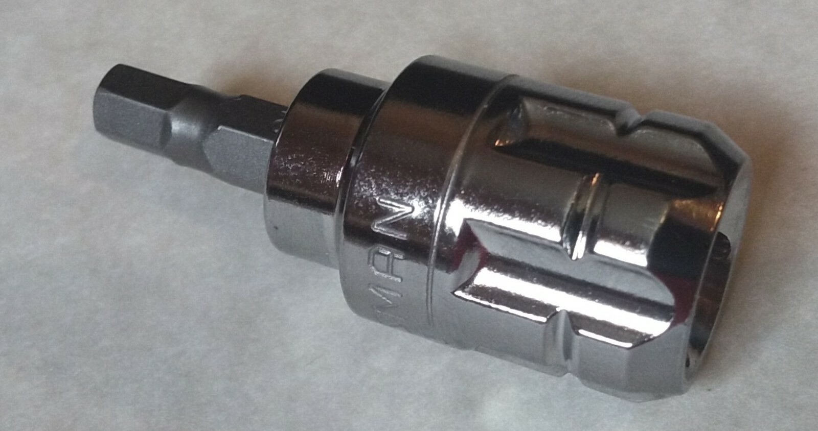 Craftsman 7/32″ x 3/8″ Drive Max Axess Pass Thru Ratchet Hex Bit Socket ( 3313 )