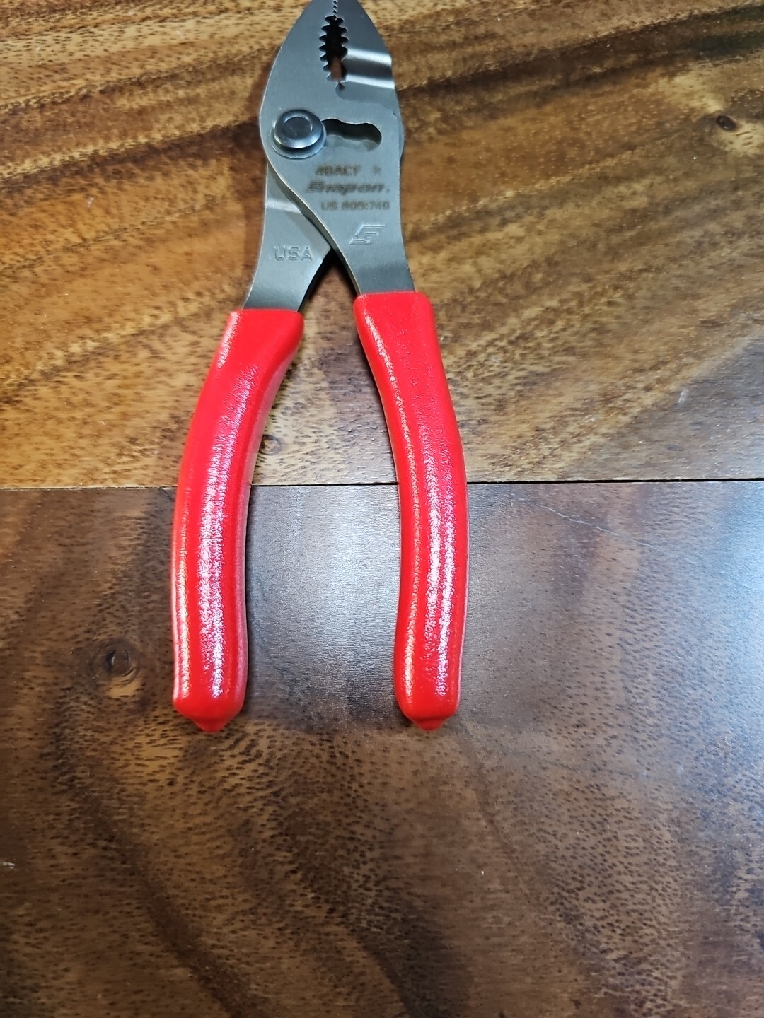 *NEW * Snap On 46ACF CLASSIC RED 6″ Combo Slip Joint Pliers FAST N FREE SHIPPING