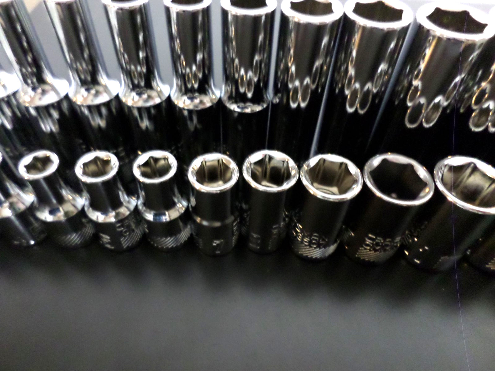 New Craftsman 1/4″ Metric 6-Point 26pc Shallow/Deep Socket Set 4-14mm Chrome 6pt
