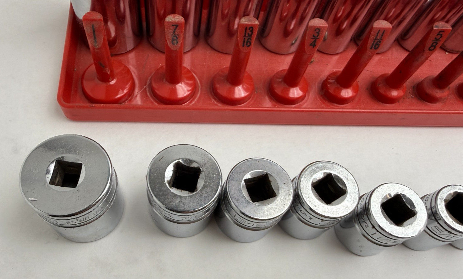 Snap-on Tools USA 24pc 3/8″ Drive SAE Chrome 6pt Shallow & Deep Socket Set