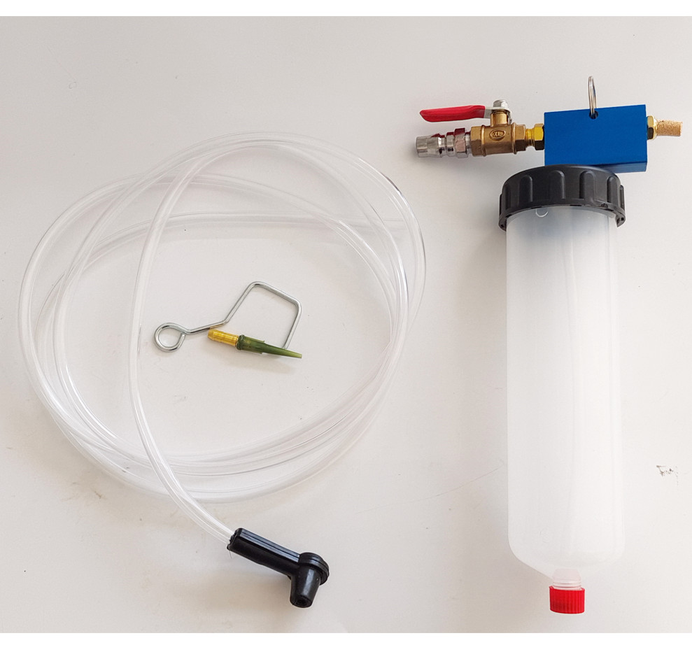 1*Car Brake Fluid Oil Change Replacement Tool Pneumatic Vacuum Bleeder Extractor