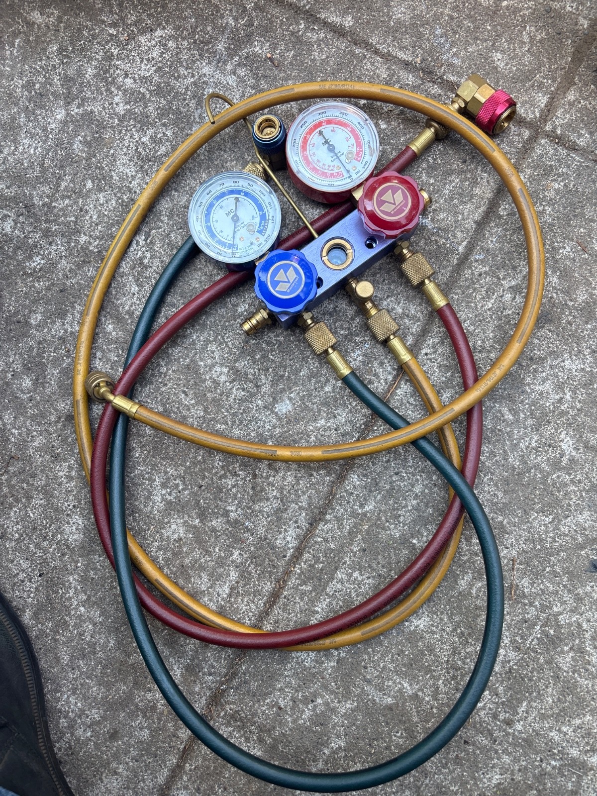 CORNWELL MASTERCOOL DUAL MANIFOLD GAUGE SET