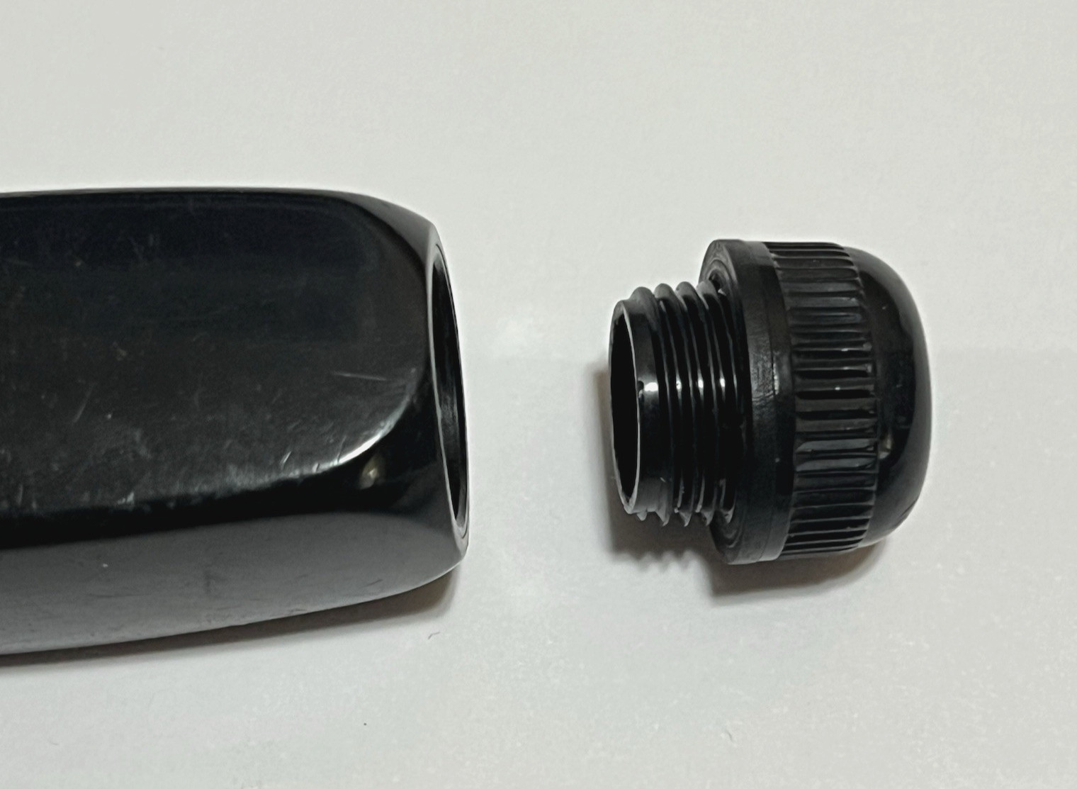 Snap On SSDM40A Magnetic Hex Bit Screwdriver Vintage Black Hard Plastic Handle