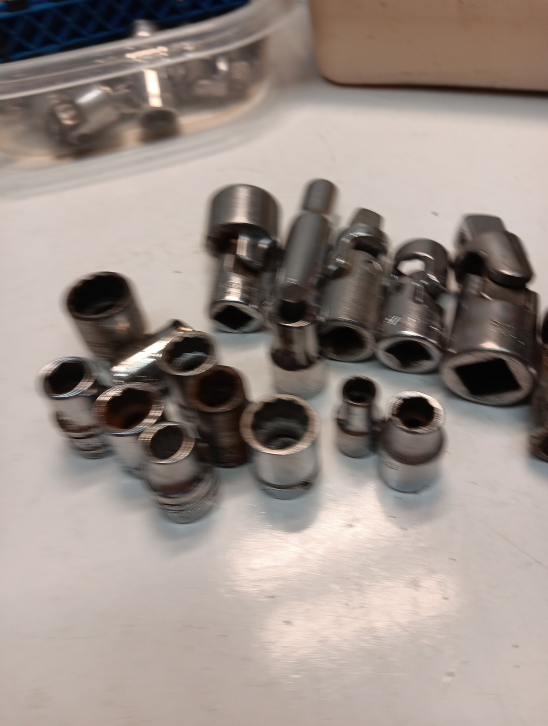 Mixed Lot Of 19 All Made In USA Sockets,swivels (Mixed Sizes/mixed Brands See Di