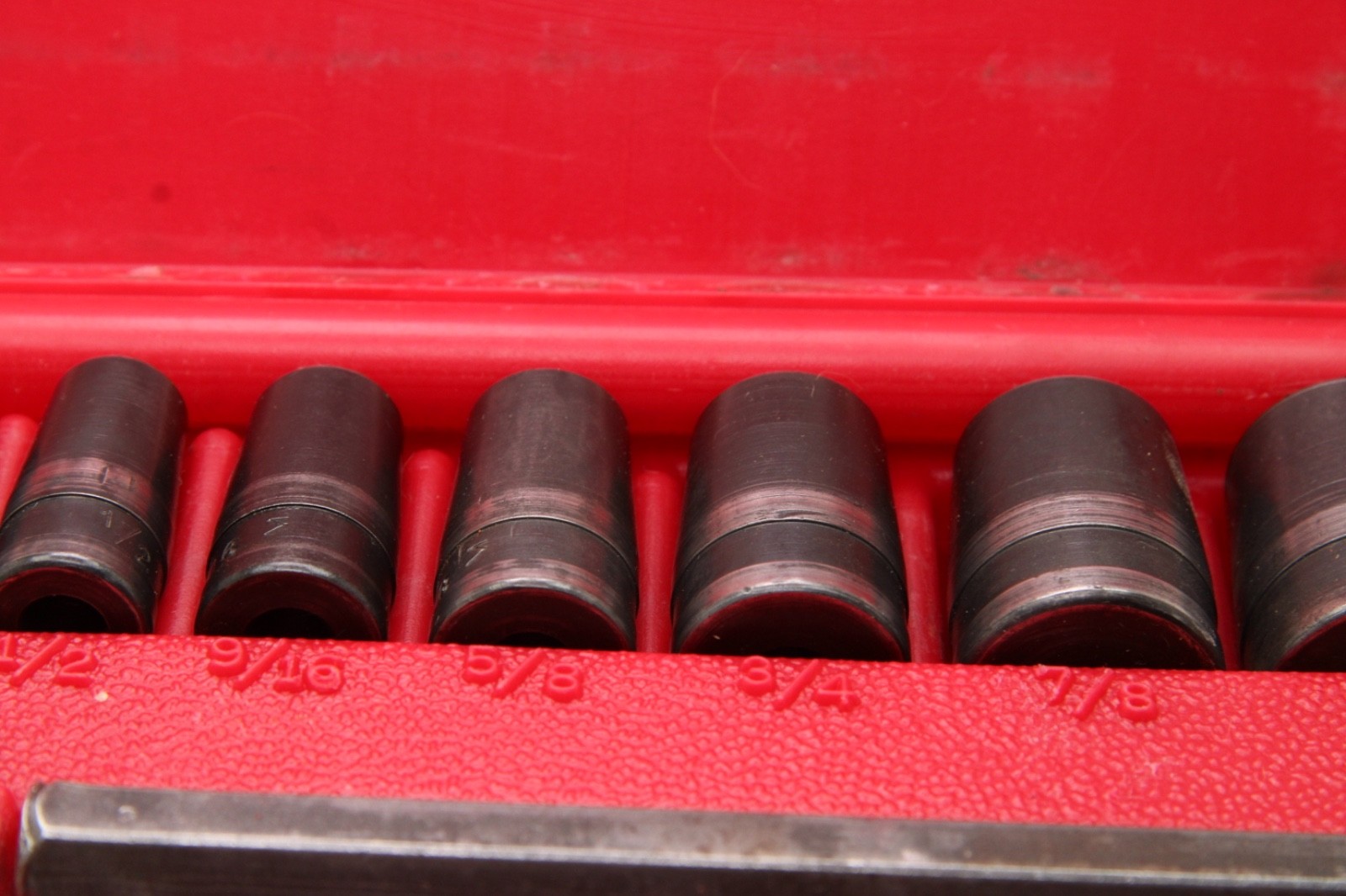 Blue Point PGH8A 11 Piece Gasket Punch Set Complete In Case Damage to 1″ USA
