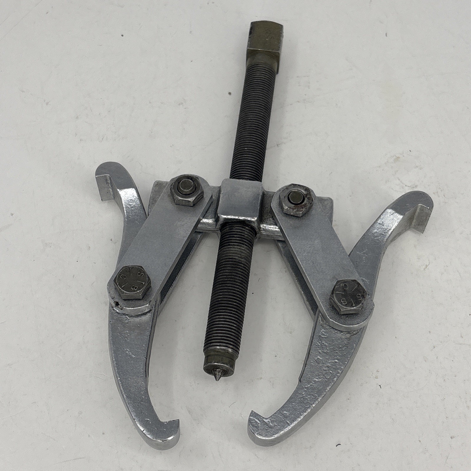 OTC Owatonna Tool Company No. 1001 , 2 Jaw Gear Puller
