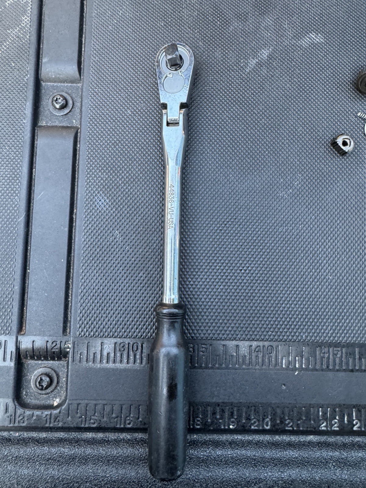 Craftsman 12″ Flex Head Ratchet 3/8″ Drive Black 44836 VU USA Fresh Rebuild