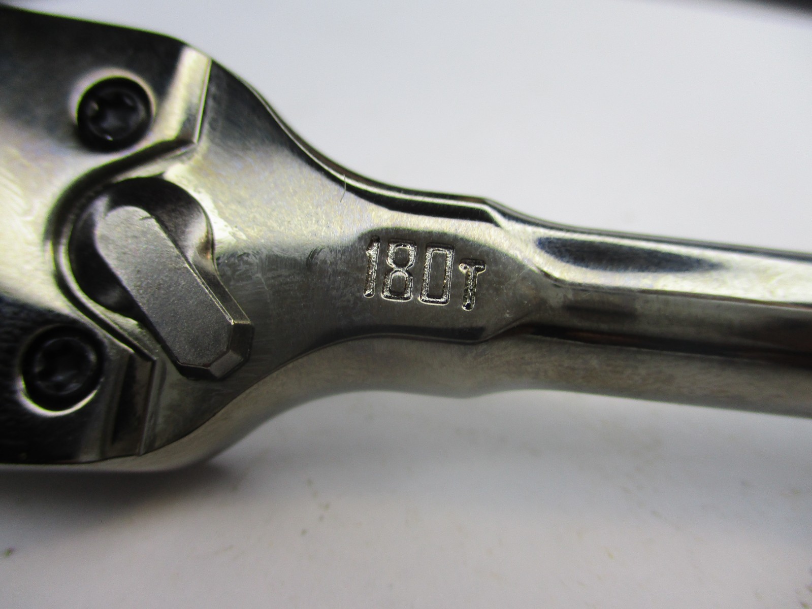 Craftsman CMMT82110 1/4″ Drive Overdrive 180 Tooth Pear Head Ratchet New