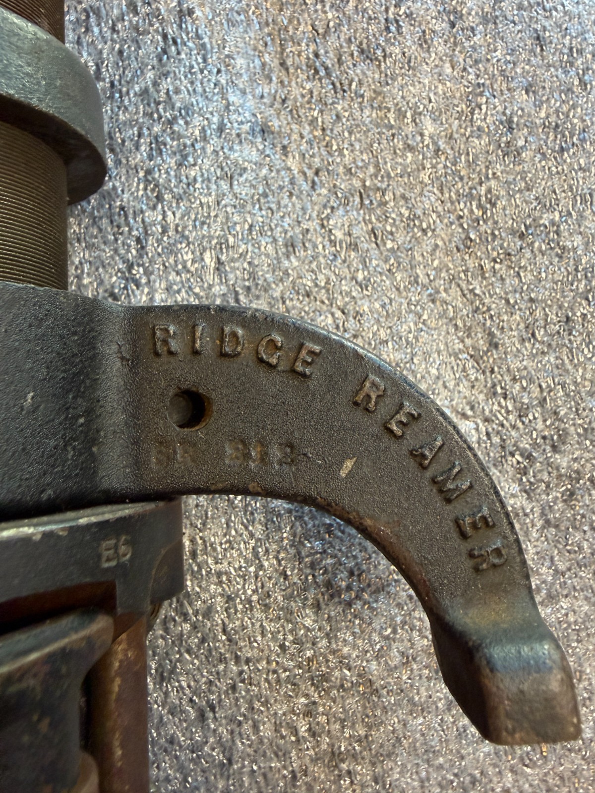 Vintage Lisle Cylinder Ridge Reamer SR-312