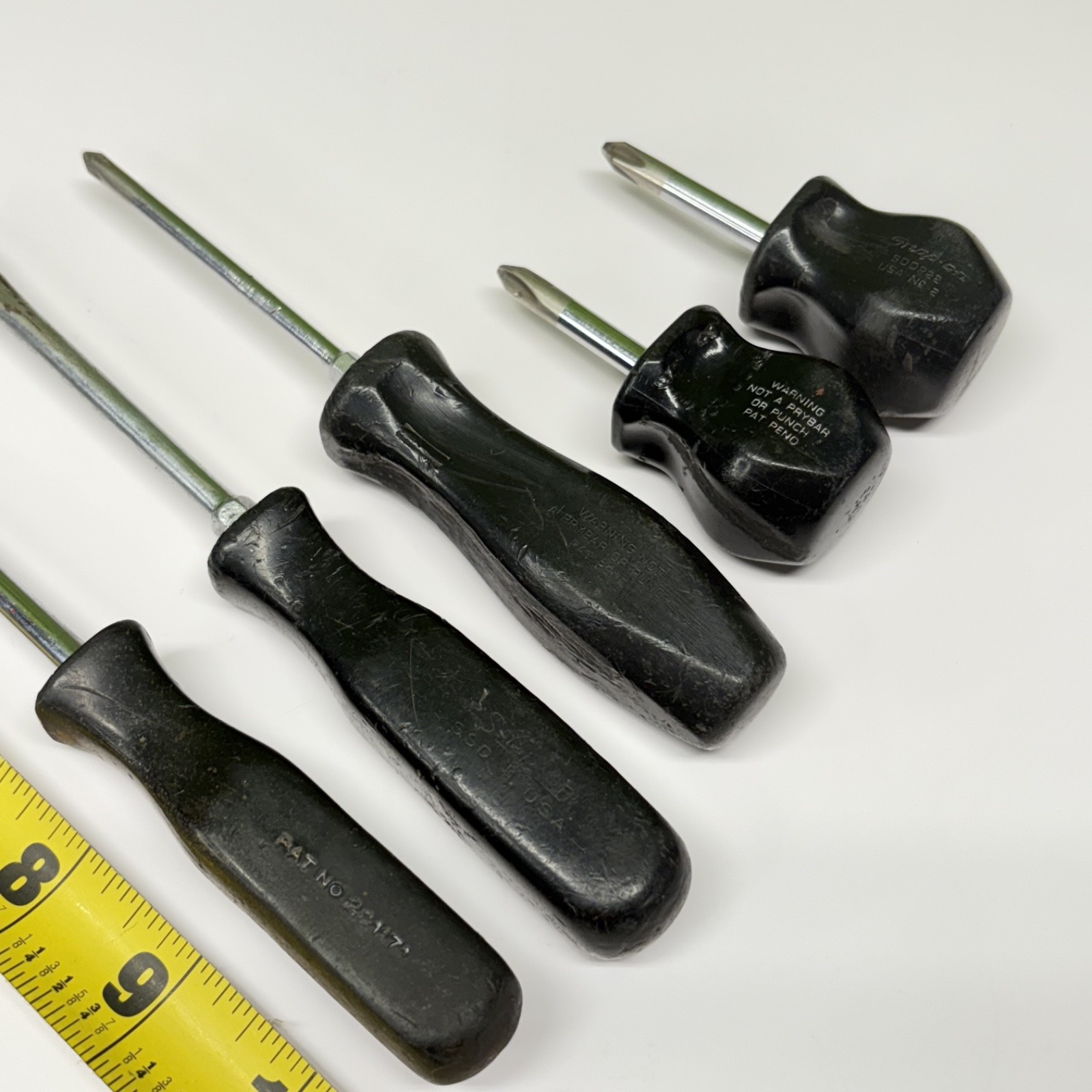 Snap-On Lot 0f 5 Screwdrivers, SSD-480, 2 stubby SSD-22, Flat and Phillips