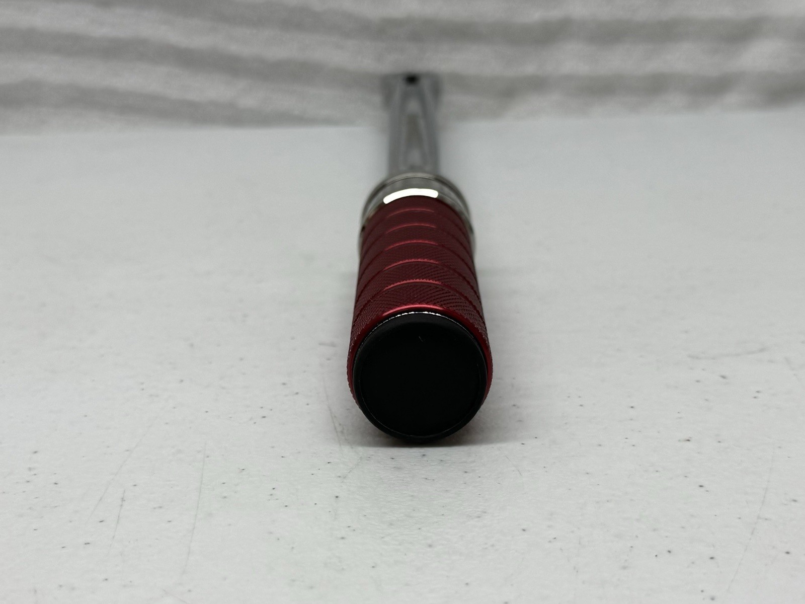 Snap On 3/8” Dr RED Adjustable Click Type Torque Wrench #QE2R100R