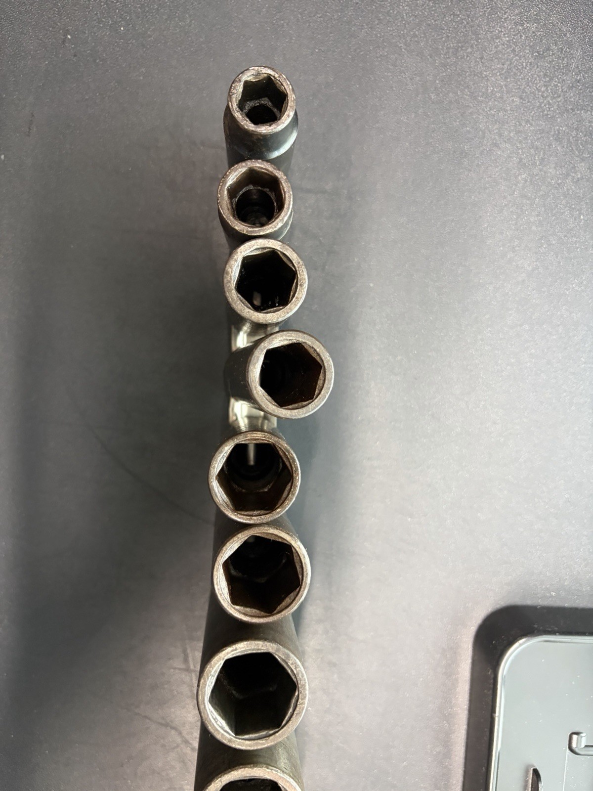Matco Tools 1/2″ Drive 12pc 6pt Deep Impact Socket Set 1/2″ to 1-1/4″
