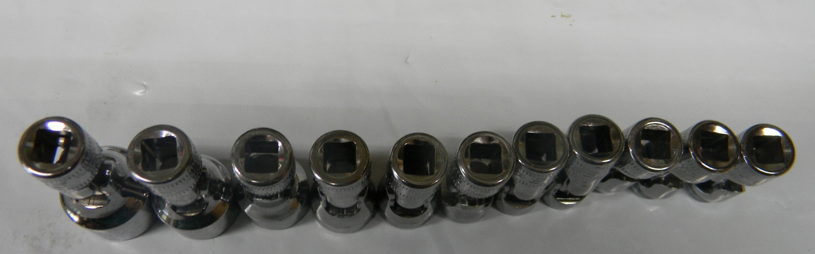 SNAP-ON 1/4″ DR 11PC METRIC SHALLOW SWIVEL SOCKET SET 5.5-15 #111TMUSMA LIKE NEW