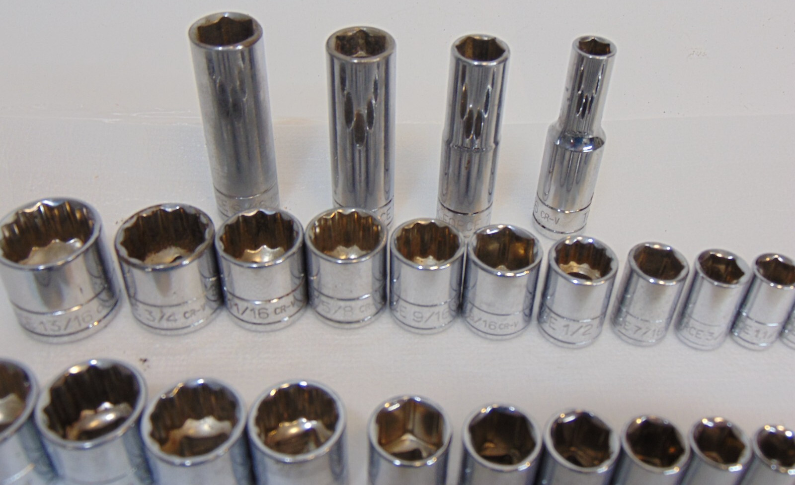 Task Force Socket Wrench Set 3/8″ and 1/4″ Drive Metric & SAE 48 Pcs 2 Extension