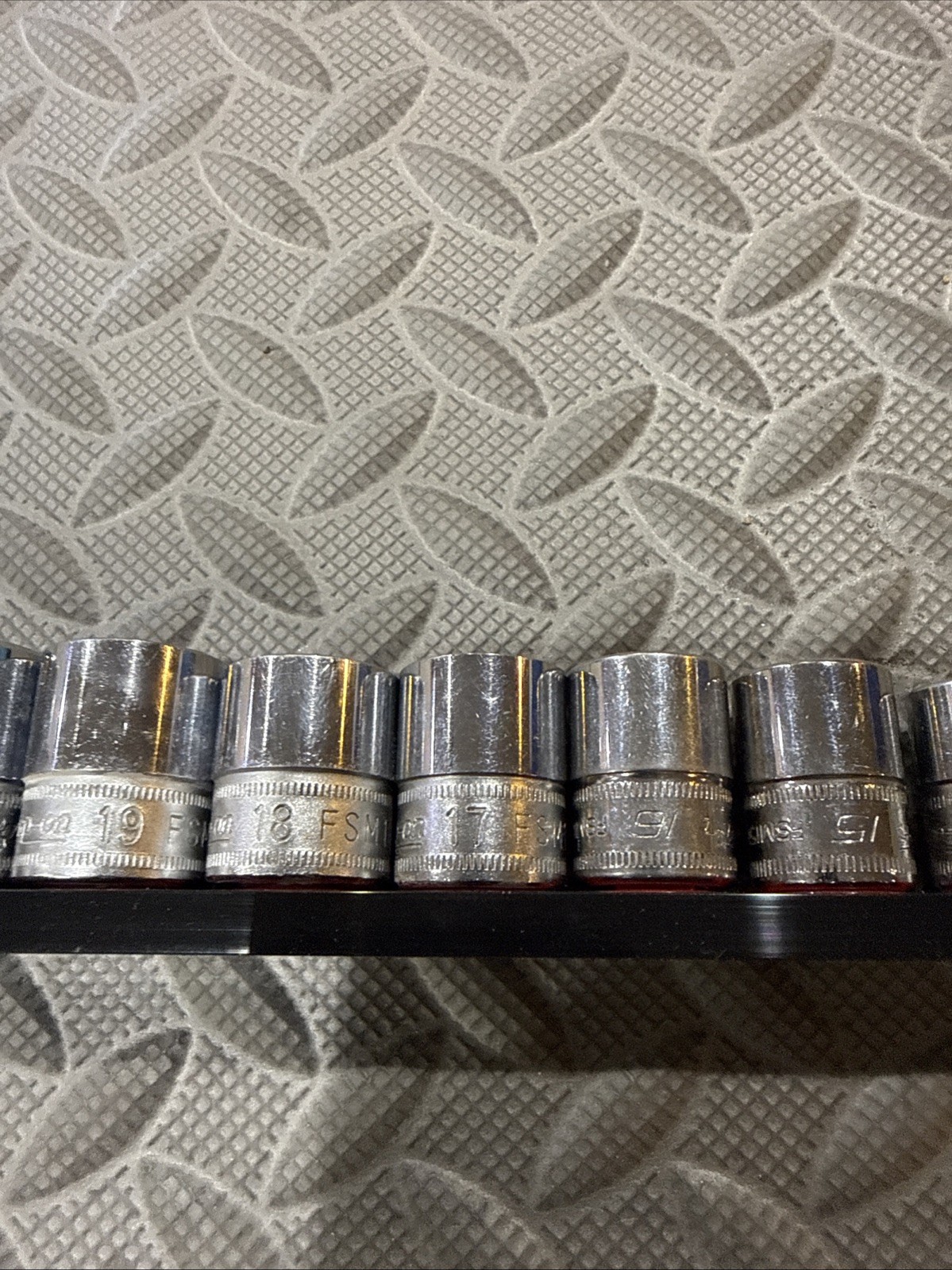 Snap On 14pc Shallow Socket Set 7mm-19mm & 21mm FSM 3/8 Dr With ABS Socket Rail