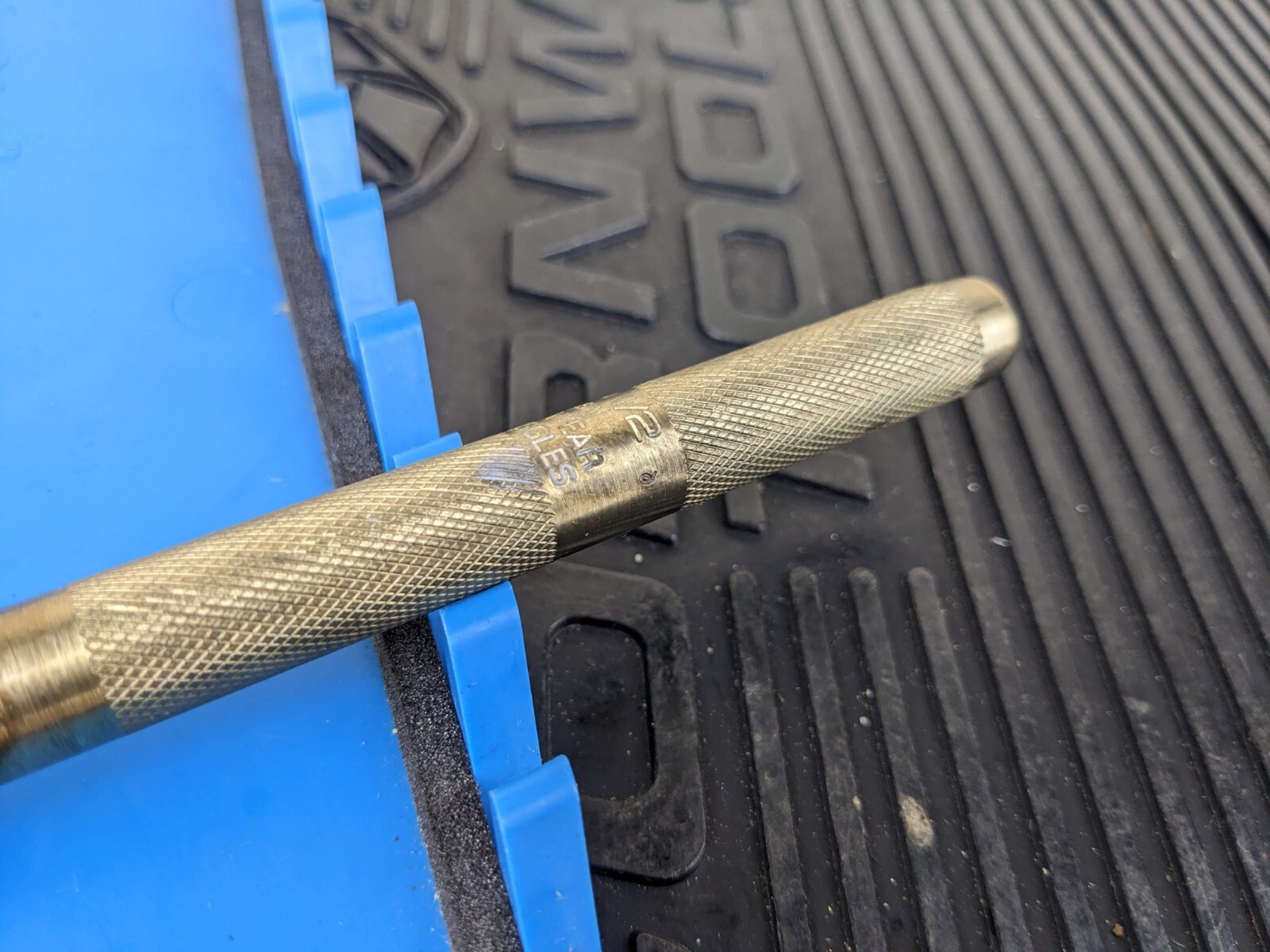 #bb191 Snap On Tools Brass 1/2″ Drift Punch 8 inches PPB816A