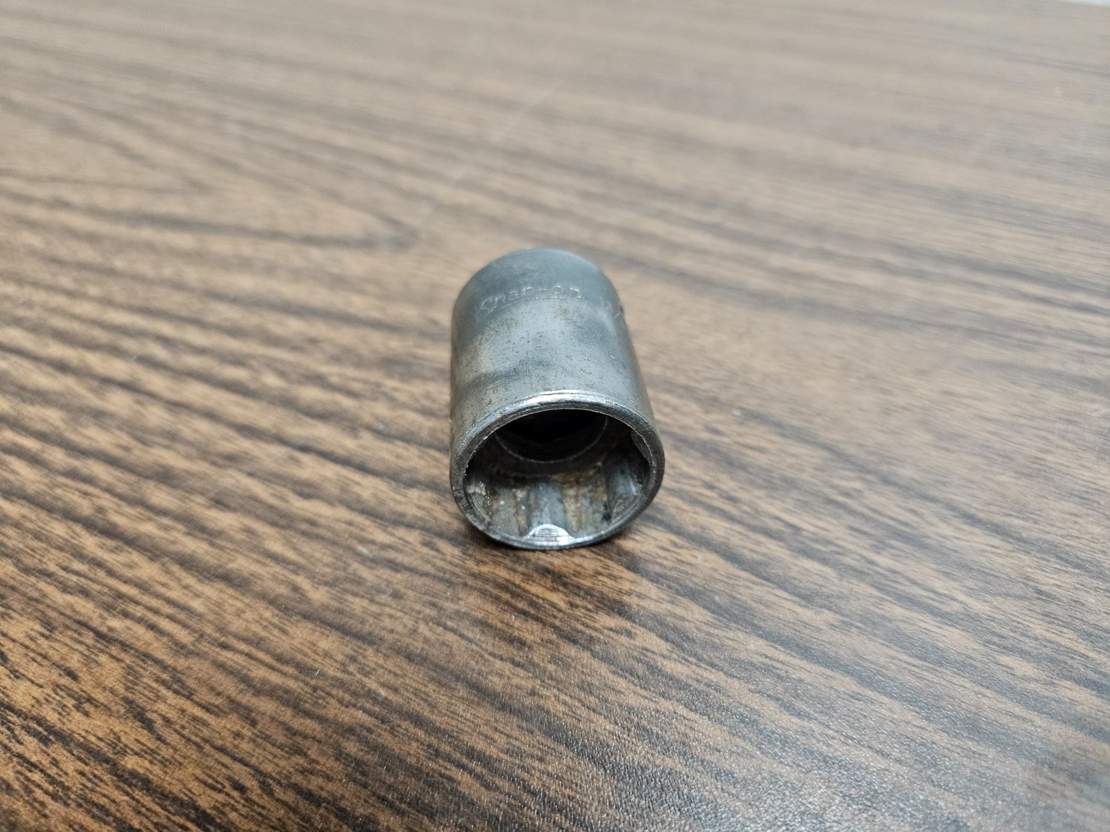Snap-On DT26 13/16″ 1/2″ Drive 6 Point 13/16″ Shallow Socket