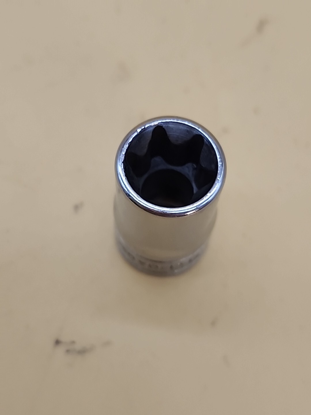 Snap-on Tools FLE140A 3/8 Inch Drive E14 Socket USA