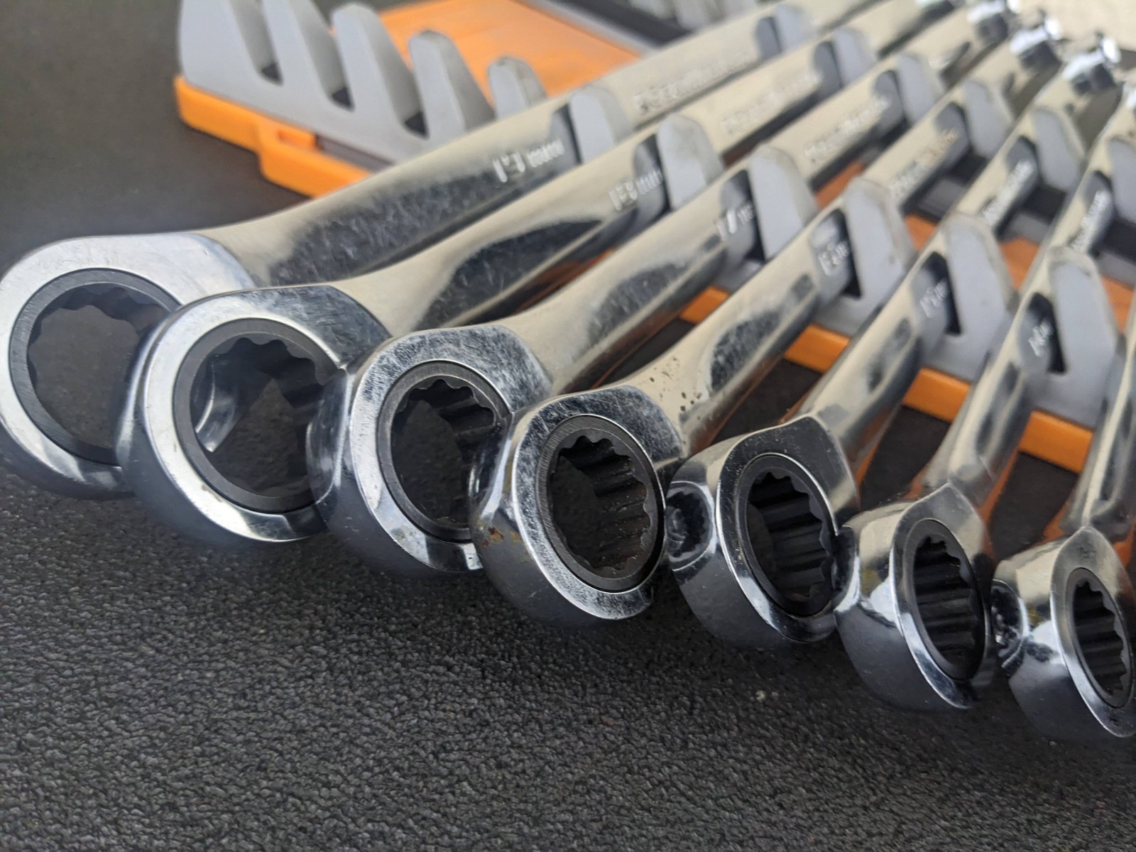 #bm676 Gearwrench 85988 12 Piece Metric XL 0º Ratcheting Double Box Wrench Set