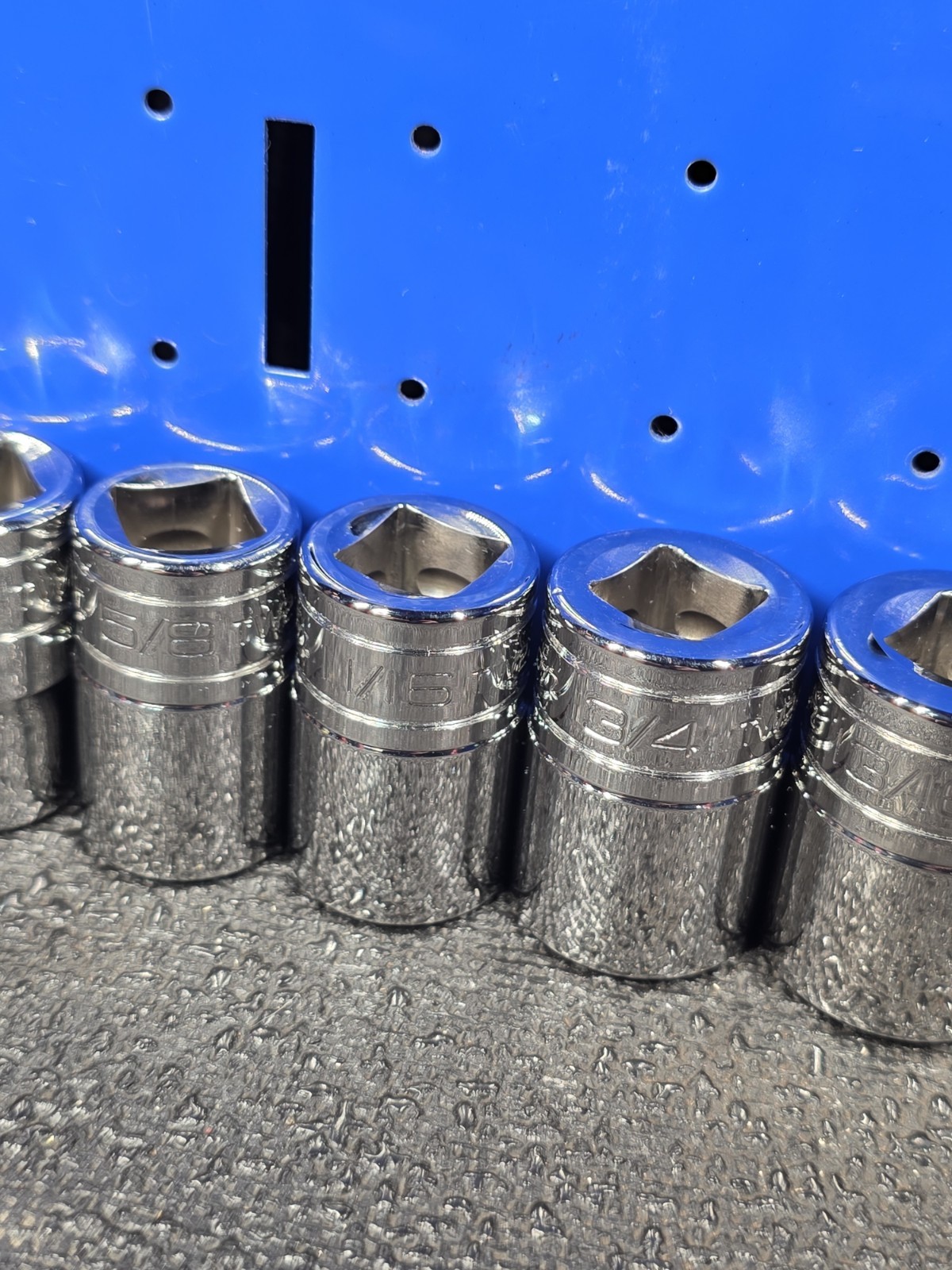 Snap-on 3/8″-1-1/8″ 13-Piece NICE 1/2″ Drive 6-Point Chrome Shallow Socket Set