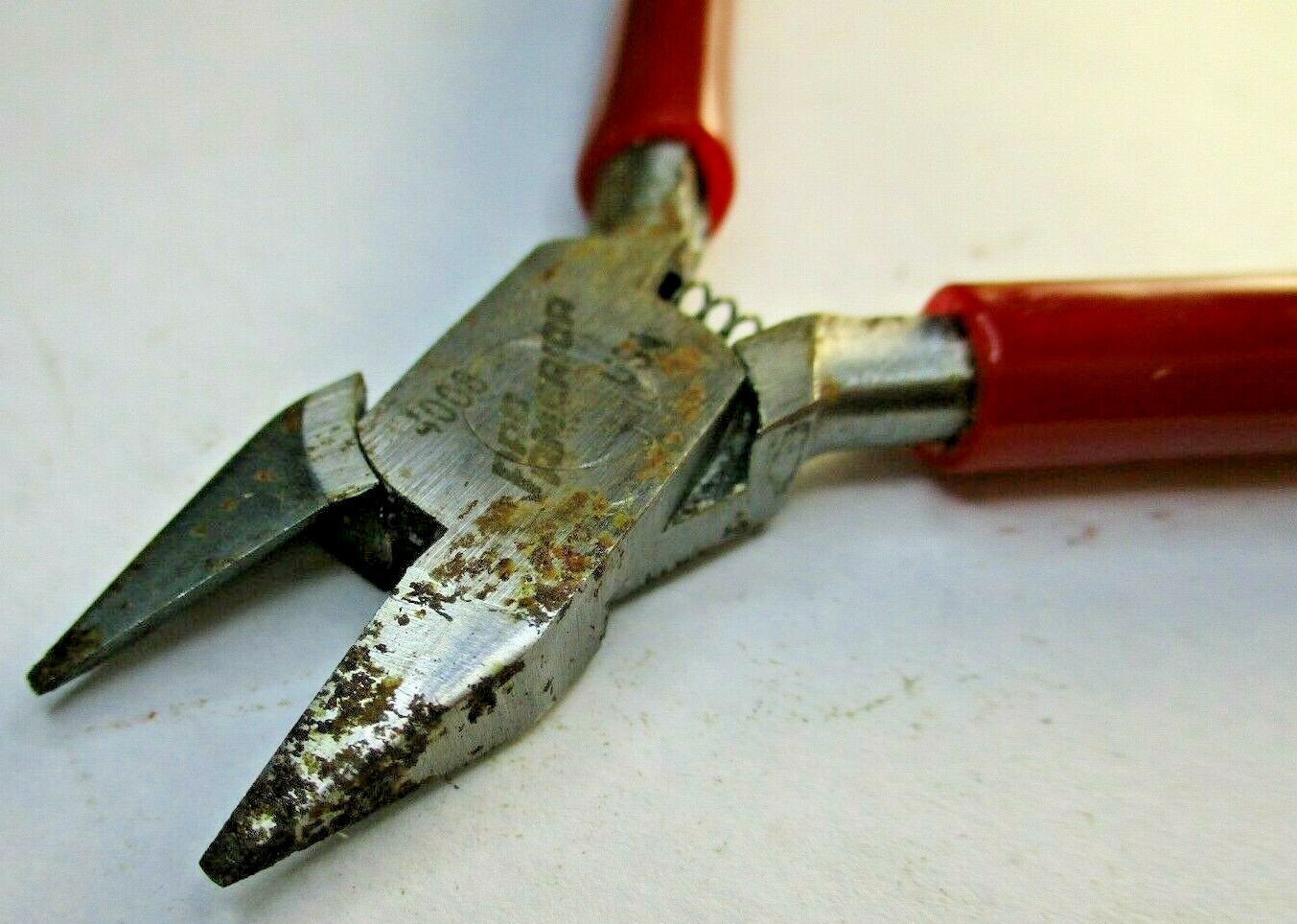 Pro America 4008 4.5″ Long Rubber Grip Spring Loaded Diagonal Cutter Pliers USA