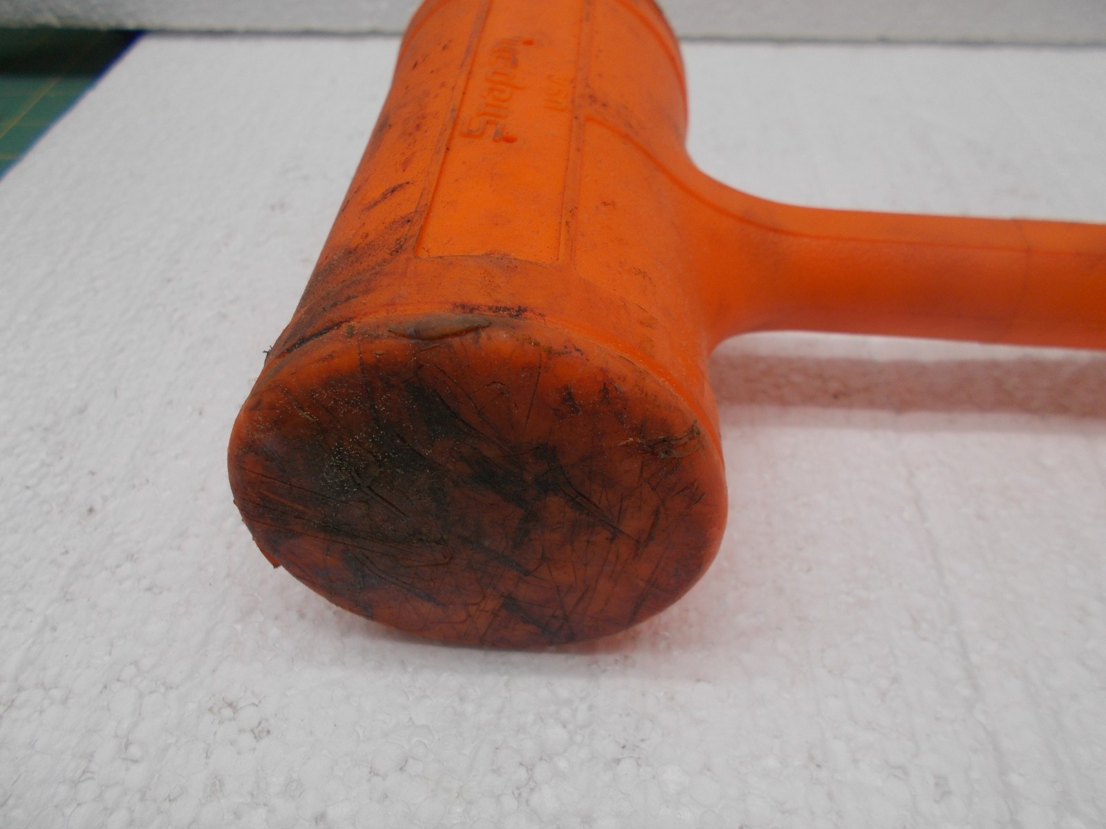 Snap-on tools 56oz Dead Blow Hammer Orange Soft Grip HBFE56