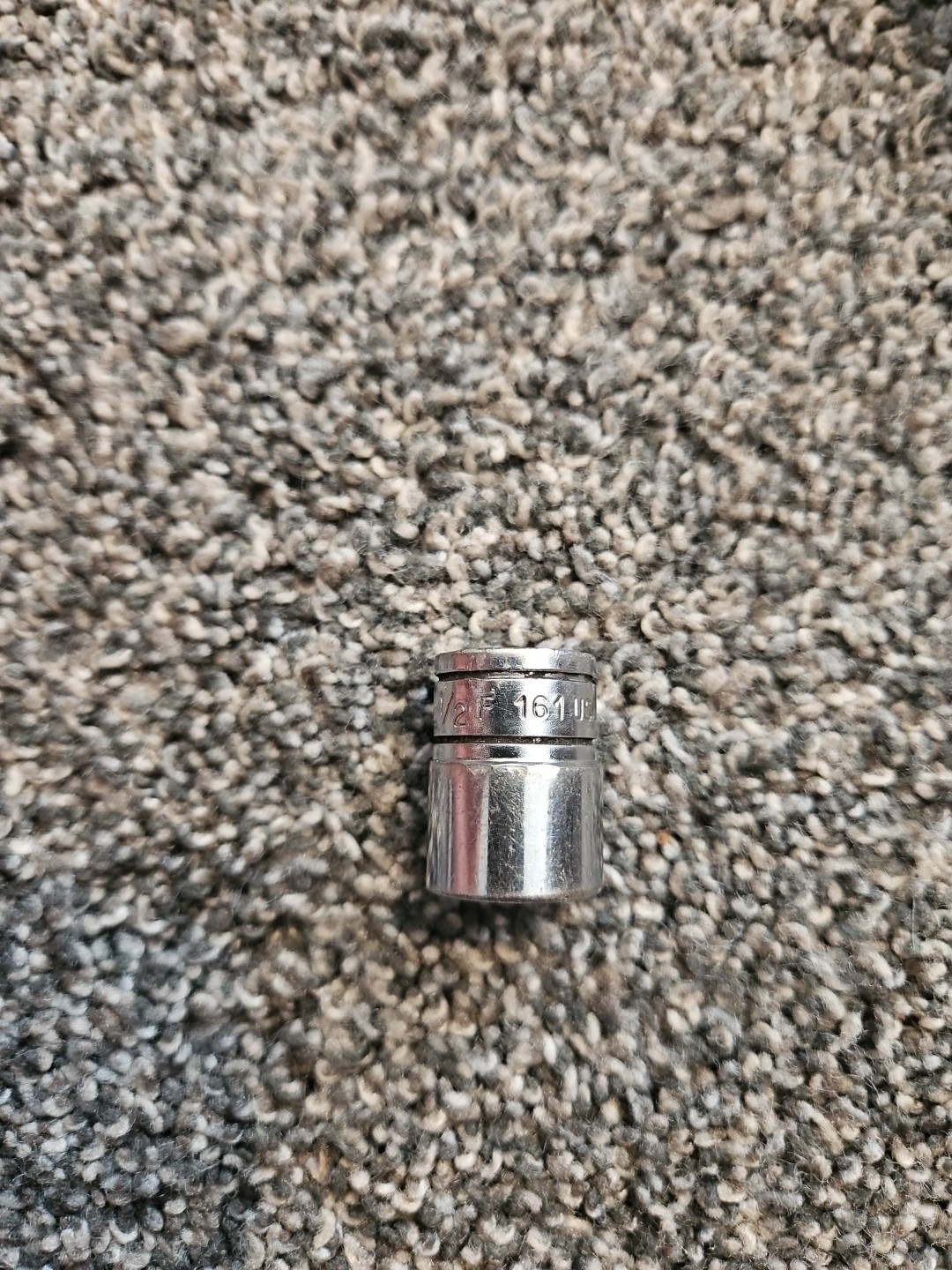 Snap-on Tools F-161 3/8 inch drive 1/2 12 point socket USA Old Logo